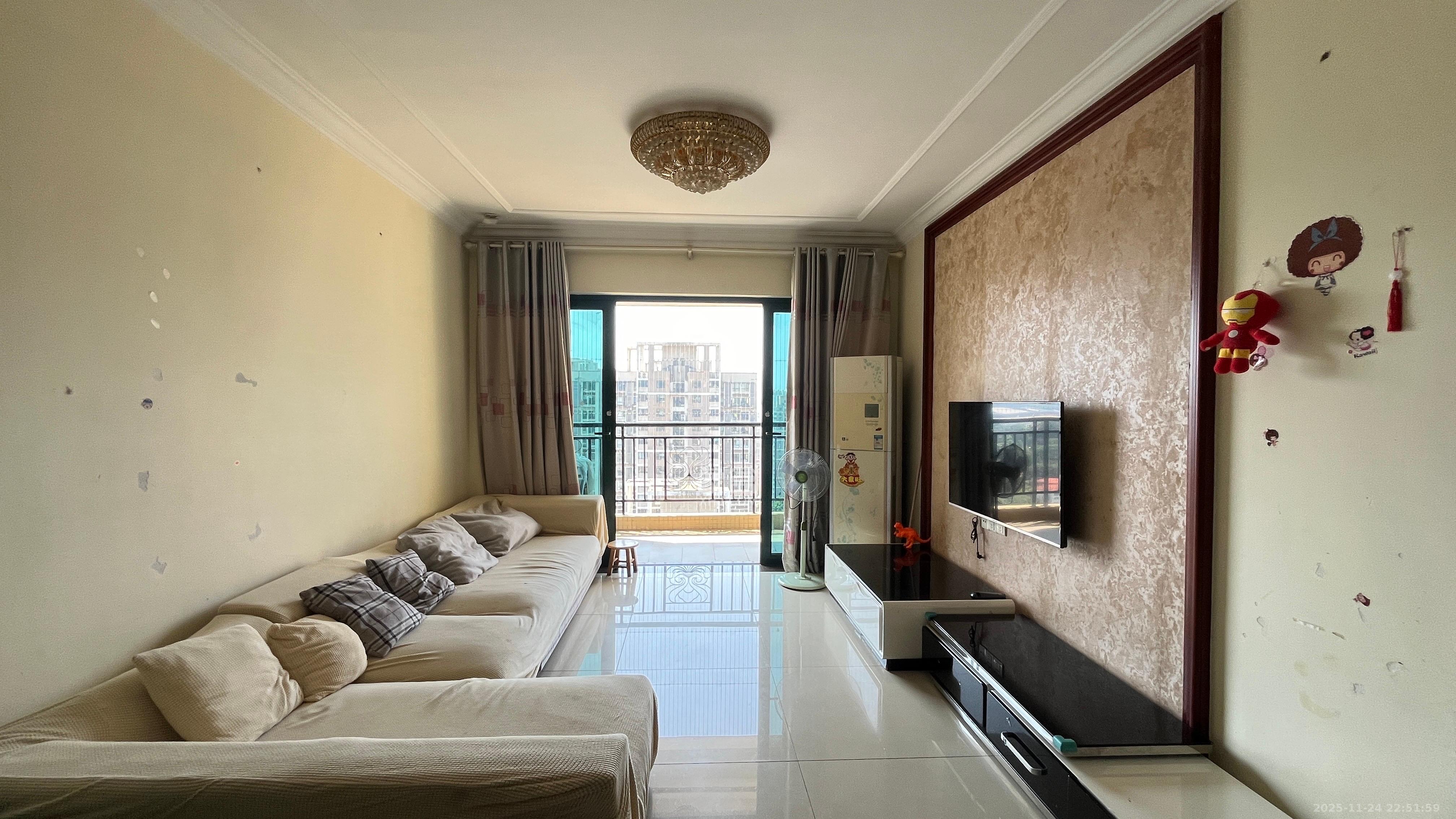 恒大雅苑  2室2厅1卫    2300.0元/月