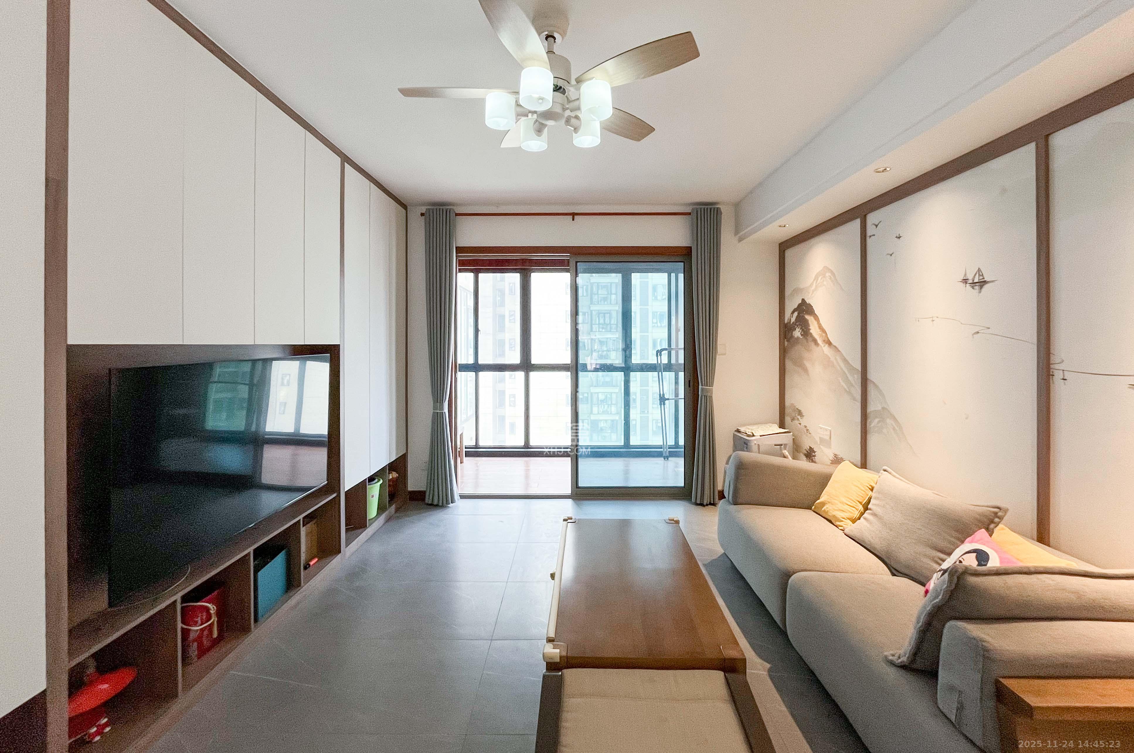 梅溪湖金茂湾  4室2厅2卫    165.0万