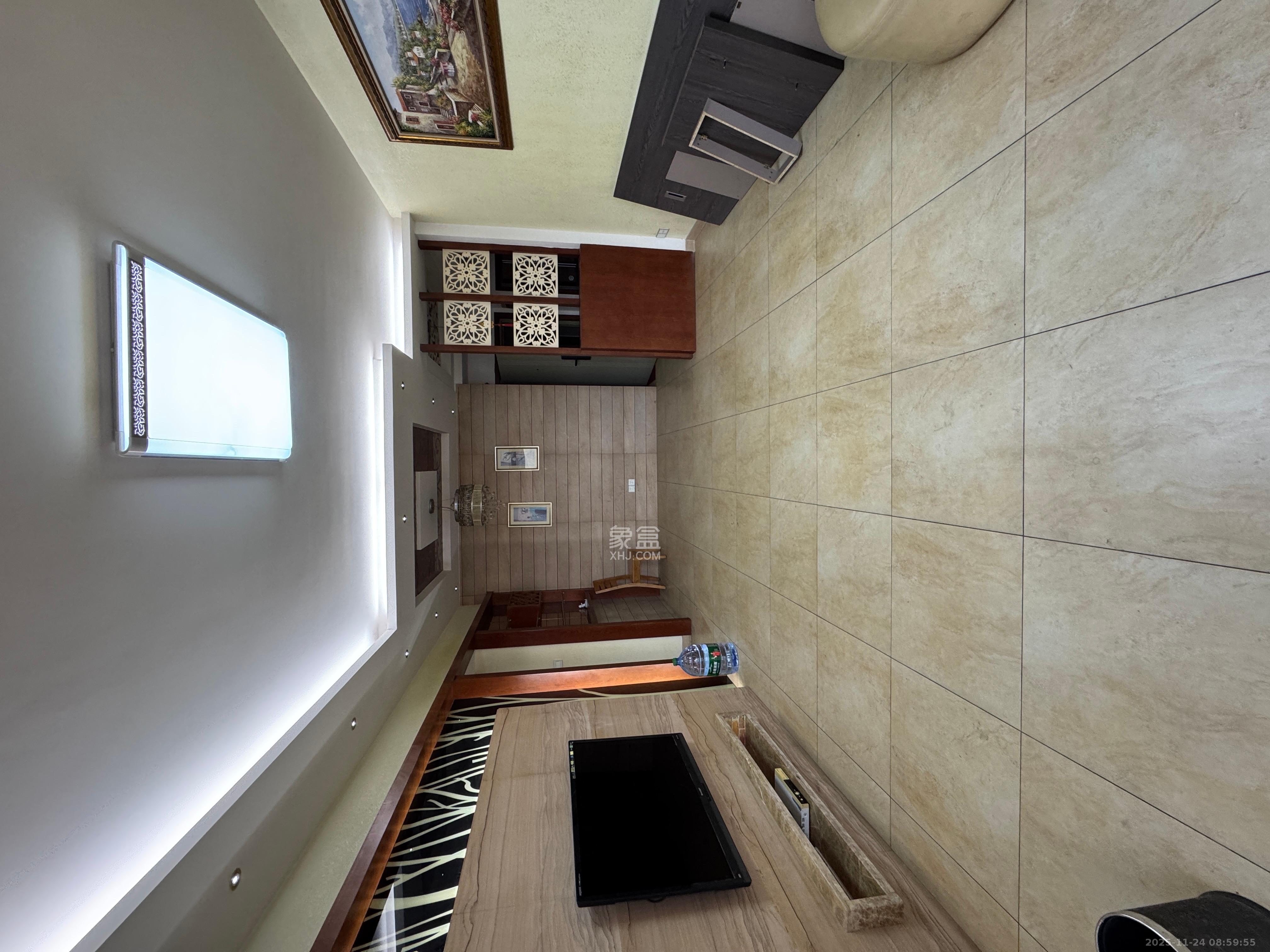 怡海星城  1室2厅1卫    1800.0元/月室内图