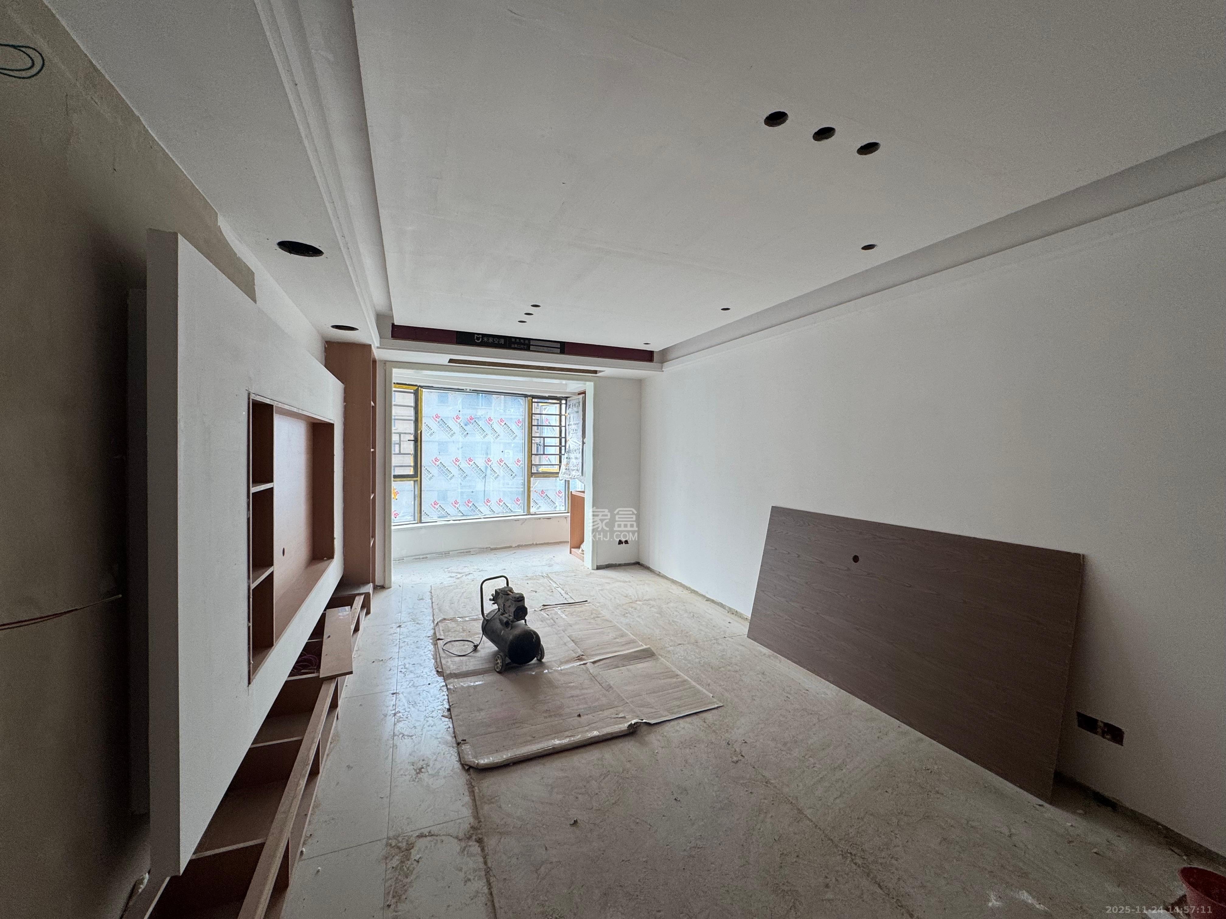 嘉雨东苑 2室1厅1卫 3500.0元/月 嘉雨东苑 2室1厅1卫 3500.0元/月室内图