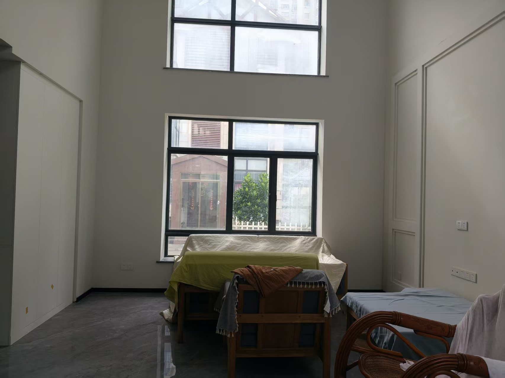 芒果树  1室1厅1卫    750.0万