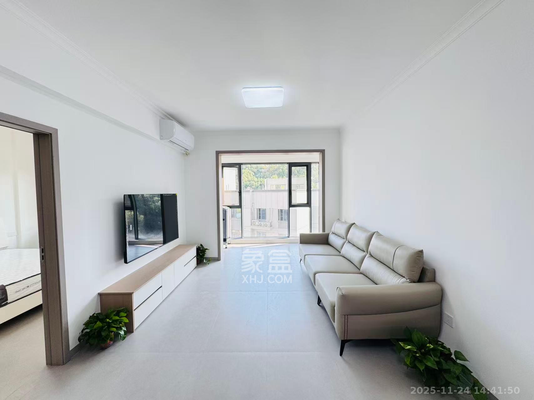 湖湘时代名邸公园壹号  2室1厅1卫    2400.0元/月