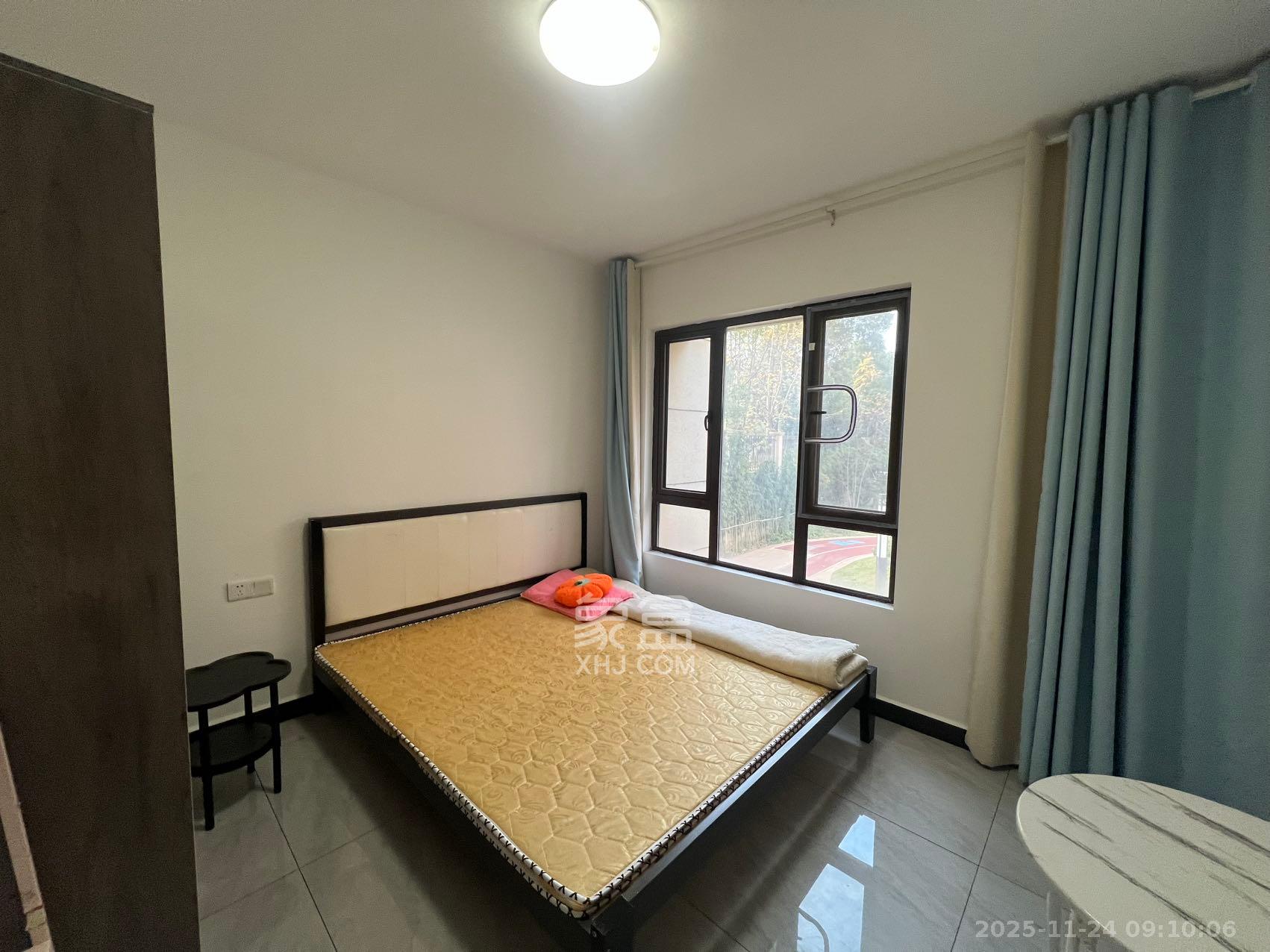 香缇雅苑（鑫远翡丽郡二期）  3室2厅2卫    3000.0元/月室内图