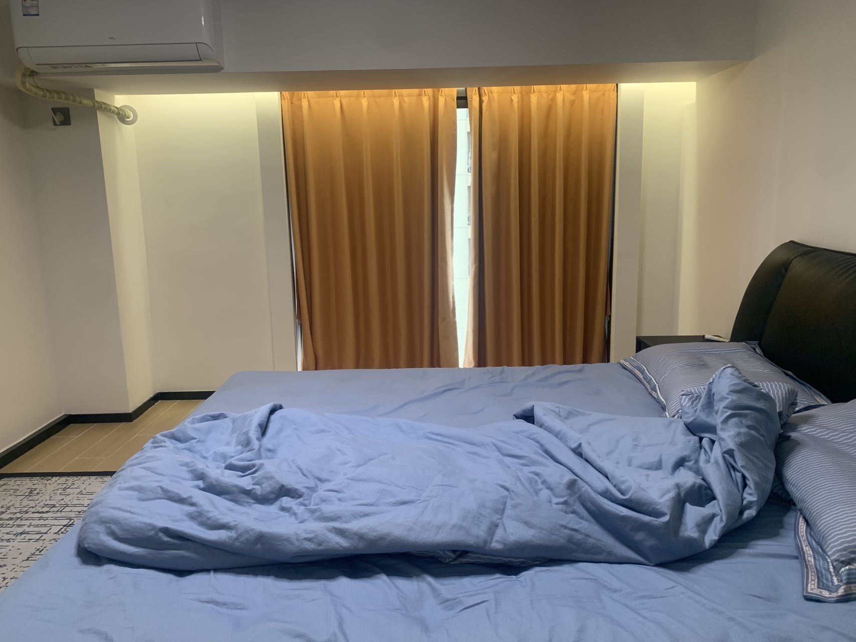 海航豪庭南苑 1室2厅2卫 3800.0元/月 海航豪庭南苑 1室2厅2卫 3800.0元/月室内图