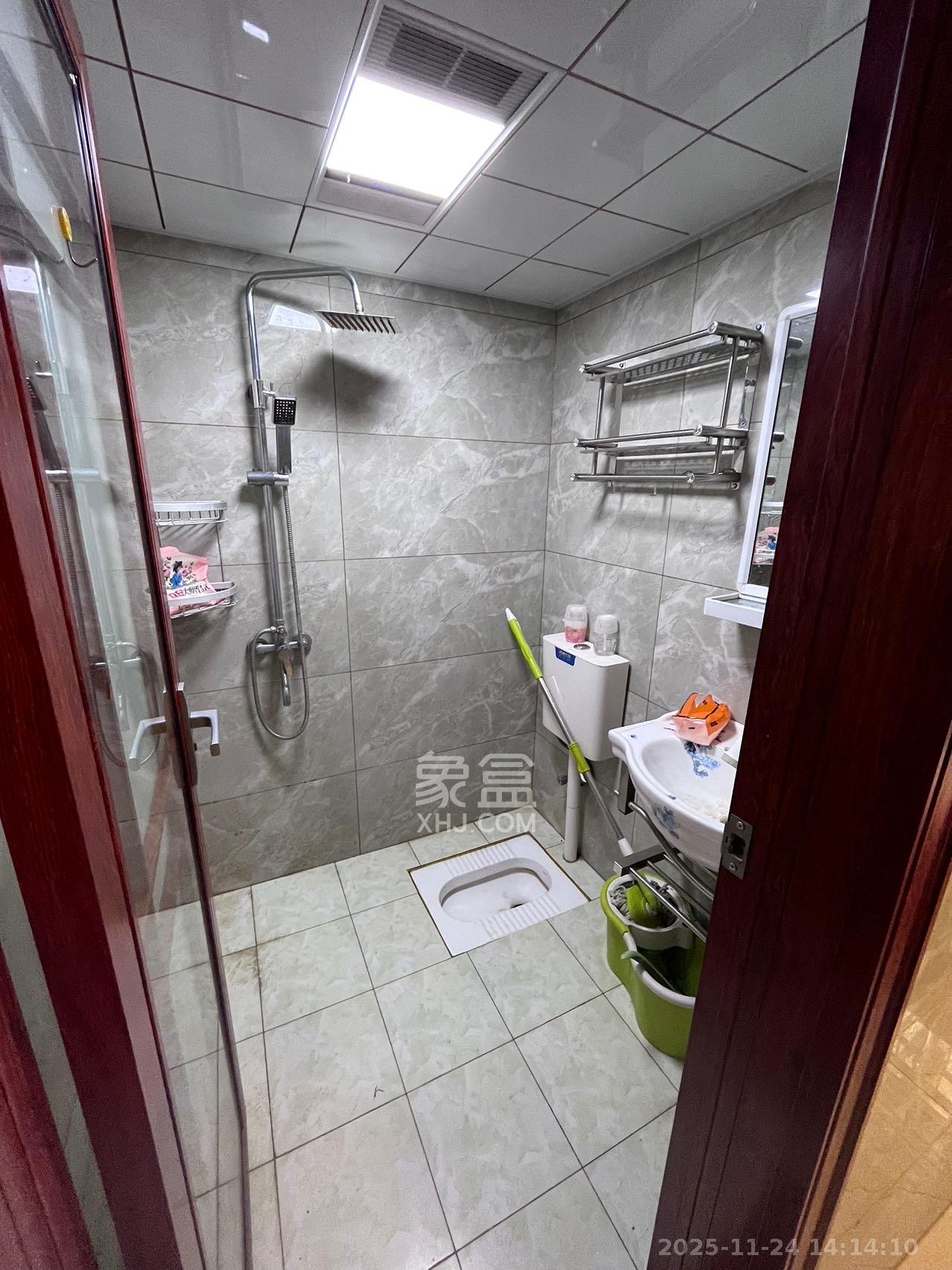 和康园小区  1室1厅1卫    1200.0元/月