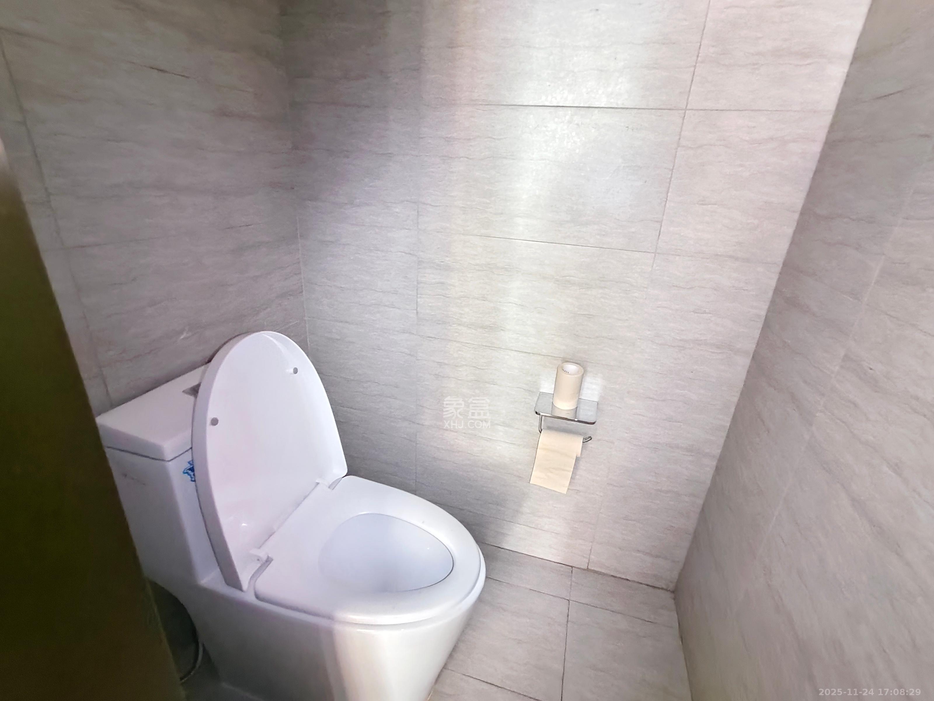 湘熙水郡(观澜海赋家园) 1室1厅1卫 1300.0元/月 湘熙水郡(观澜海赋家园) 1室1厅1卫 1300.0元/月室内图