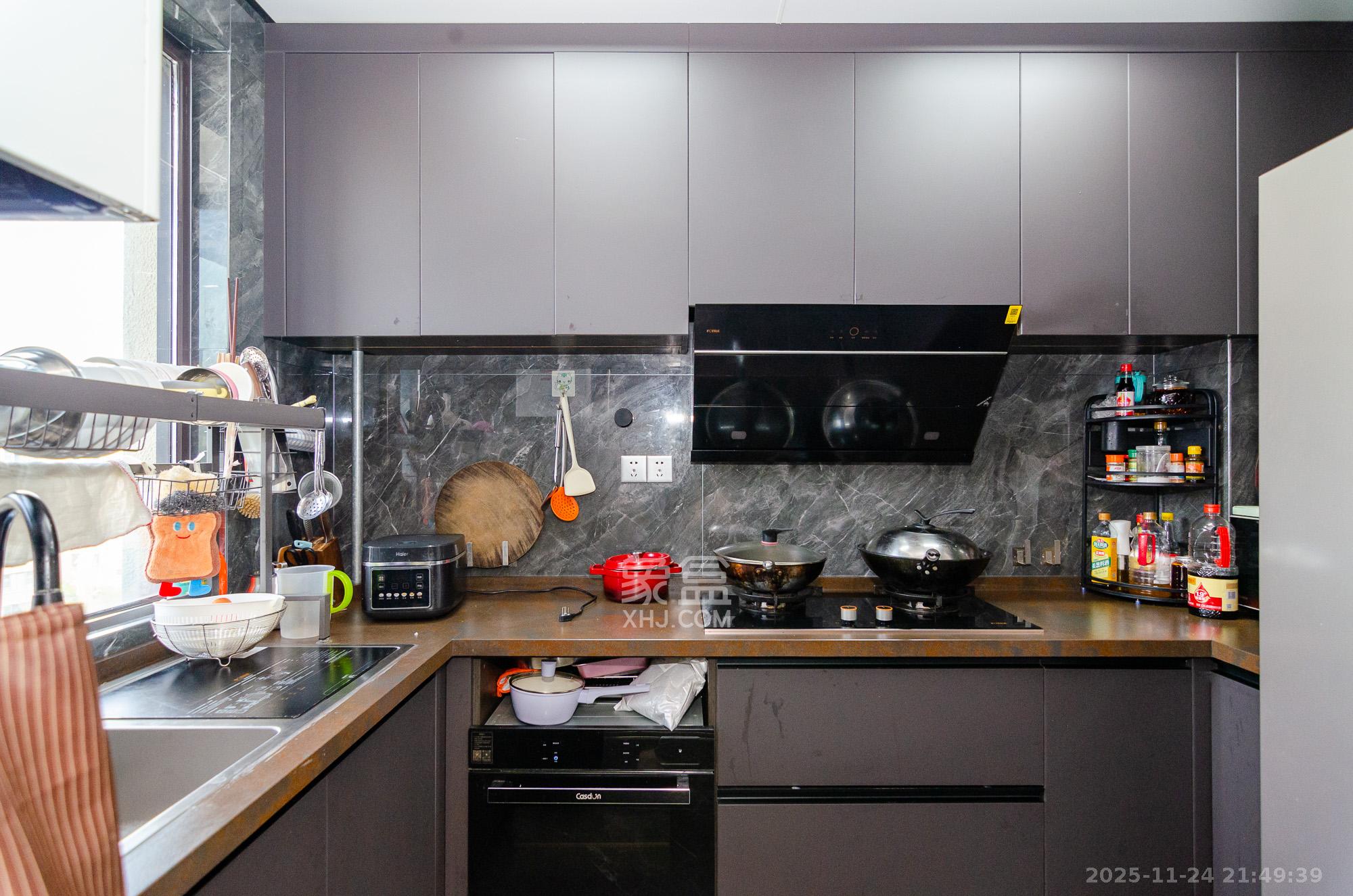 润和谷山郡（悦禧山庄水榭花都）  1室0厅2卫    125.0万厨房