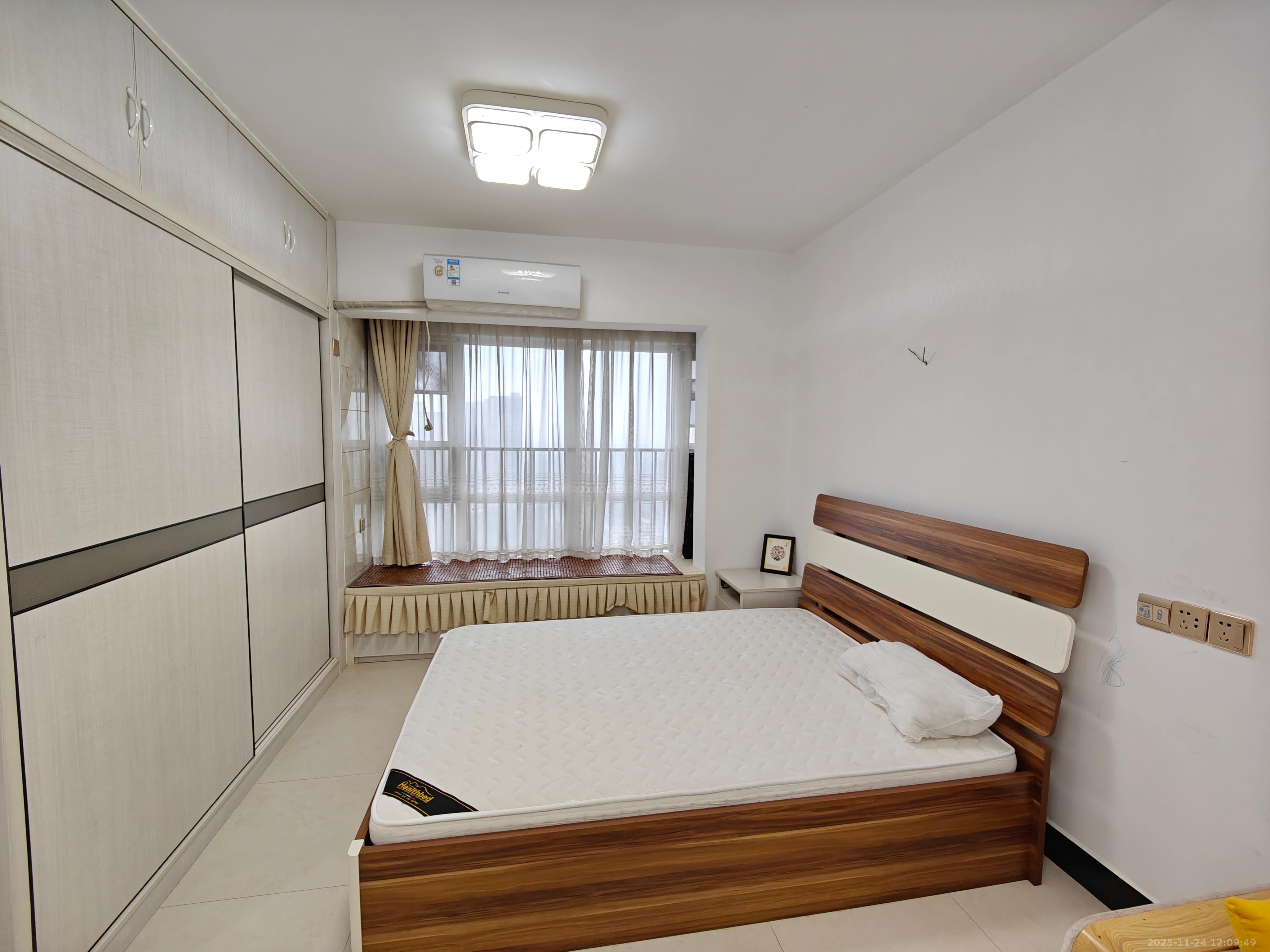 美的城三期 1室1厅1卫 1100.0元/月 美的城三期 1室1厅1卫 1100.0元/月室内图