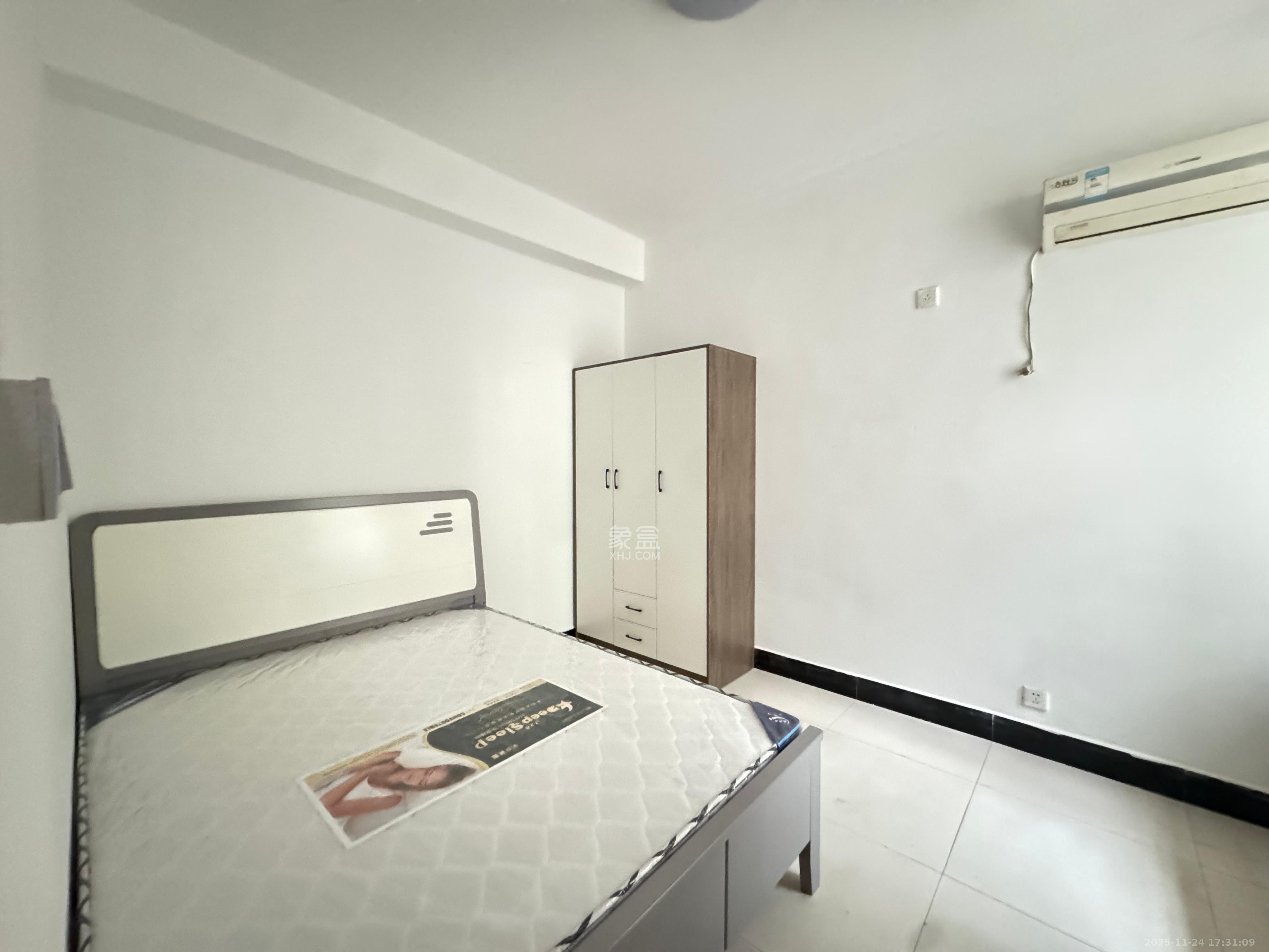 金石蓉园  2室2厅1卫    1500.0元/月室内图