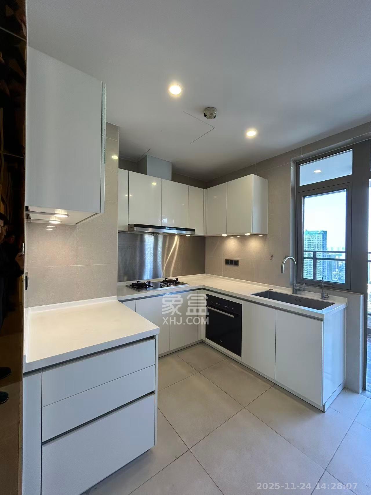 梅溪湖金茂府(金茂广场)(金茂览秀城) 5室2厅3卫 15000.0元/月 梅溪湖金茂府(金茂广场)(金茂览秀城) 5室2厅3卫 15000.0元/月室内图