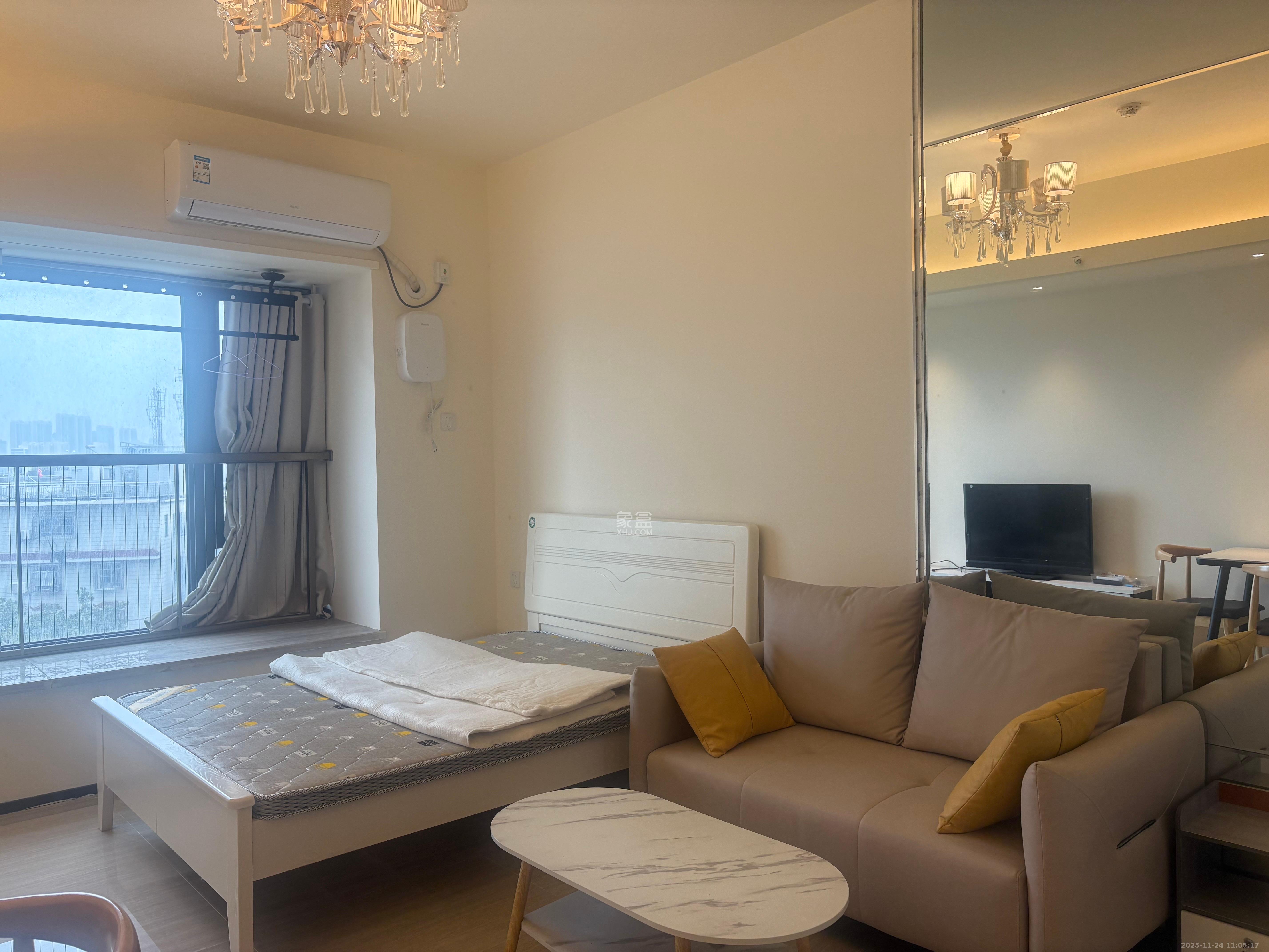 恒大清澜苑（恒大御景半岛四期）  1室0厅0卫    1500.0元/月