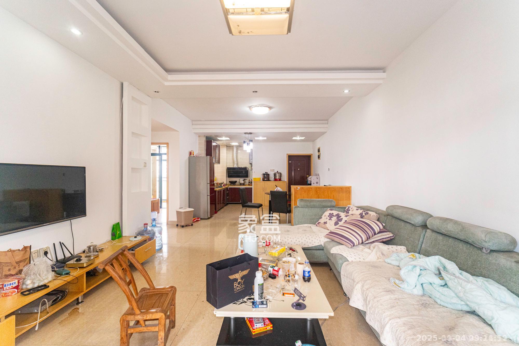 松雅湖畔 1室2厅1卫 1600.0元/月 松雅湖畔 1室2厅1卫 1600.0元/月室内图