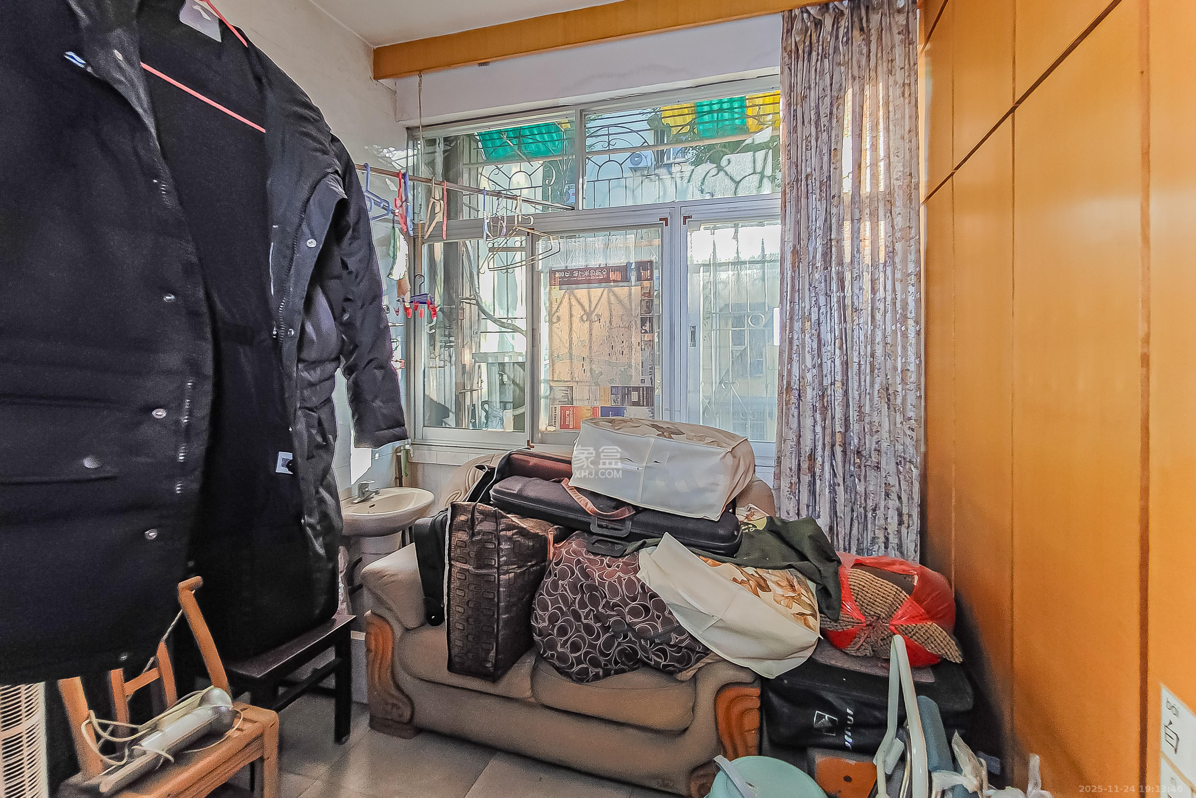 测绘小区  2室1厅1卫    43.8万阳台