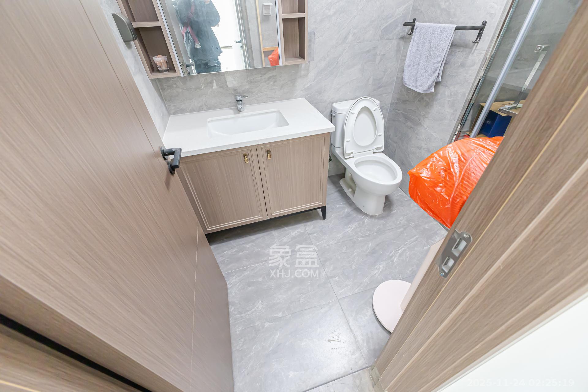 时代建发和著 4室2厅3卫 265.0万 时代建发和著 4室2厅3卫 265.0万卫生间