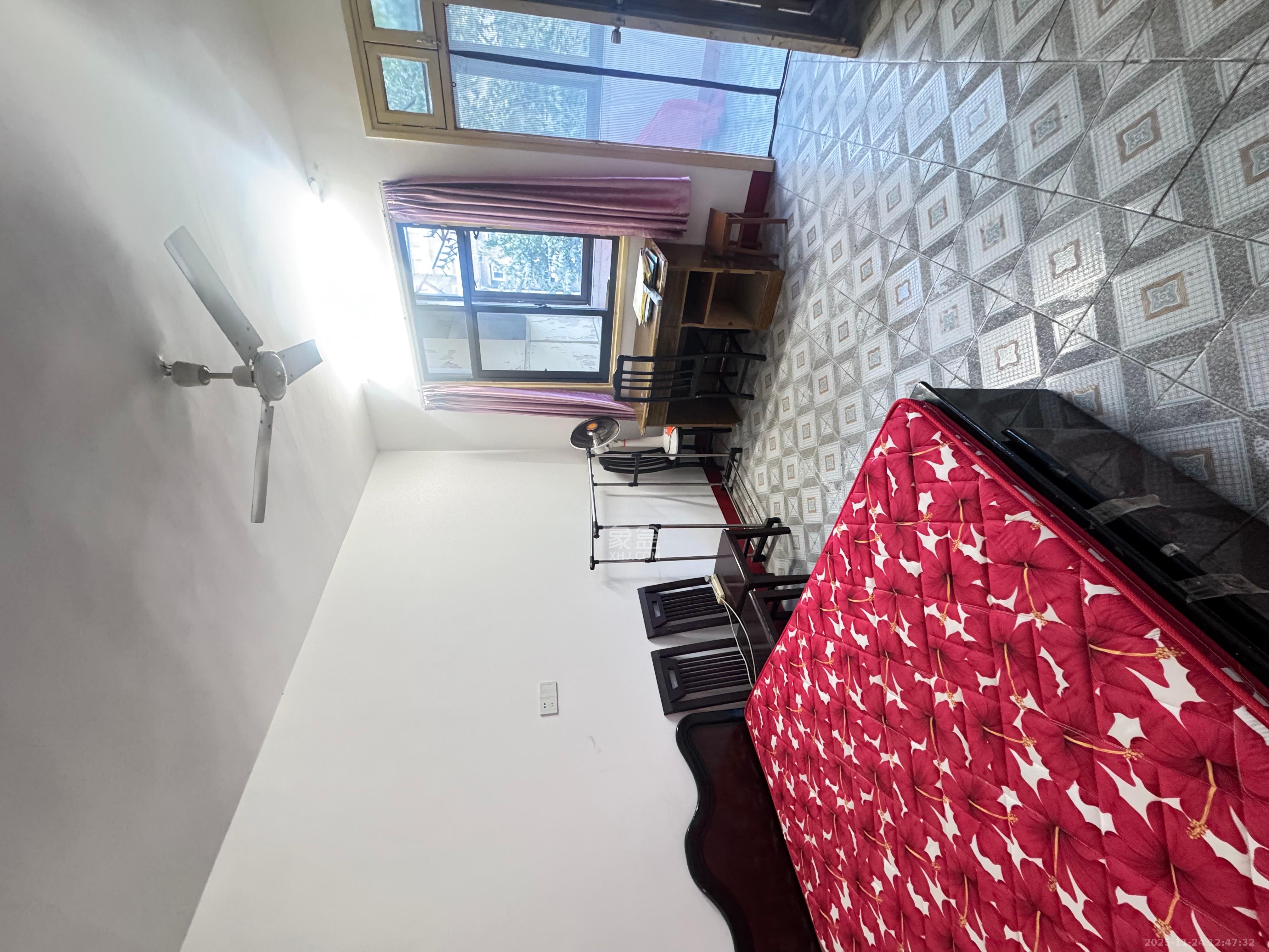 省水院宿舍 2室1厅1卫 1600.0元/月 省水院宿舍 2室1厅1卫 1600.0元/月室内图