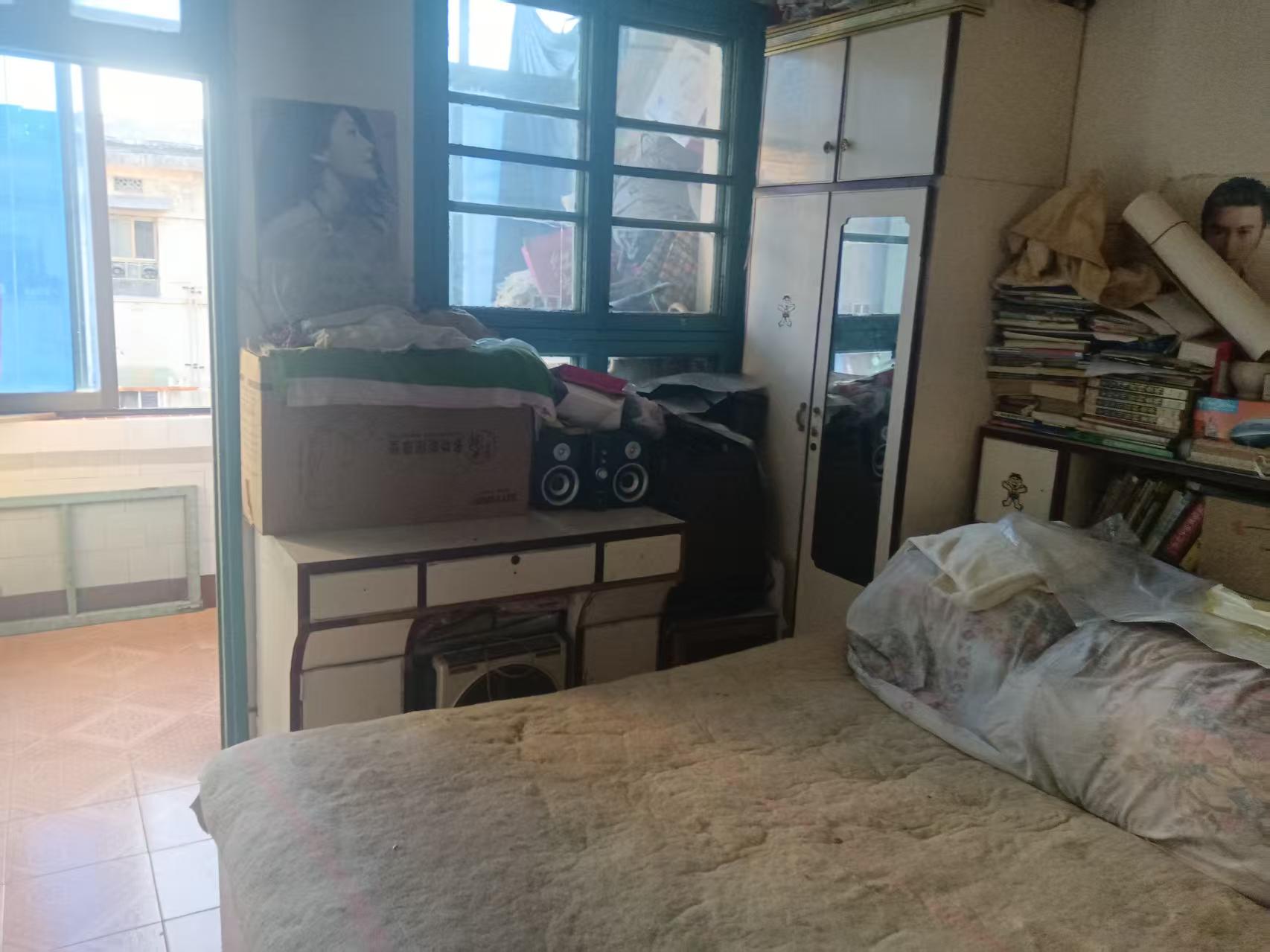 滨湖柴油机厂家属楼  2室1厅1卫    15.8万