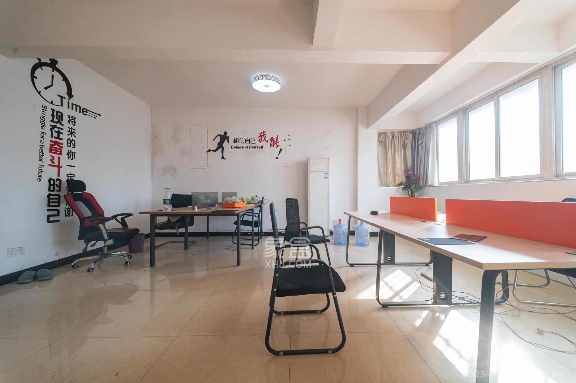 思进大厦  1室0厅0卫    68.5万