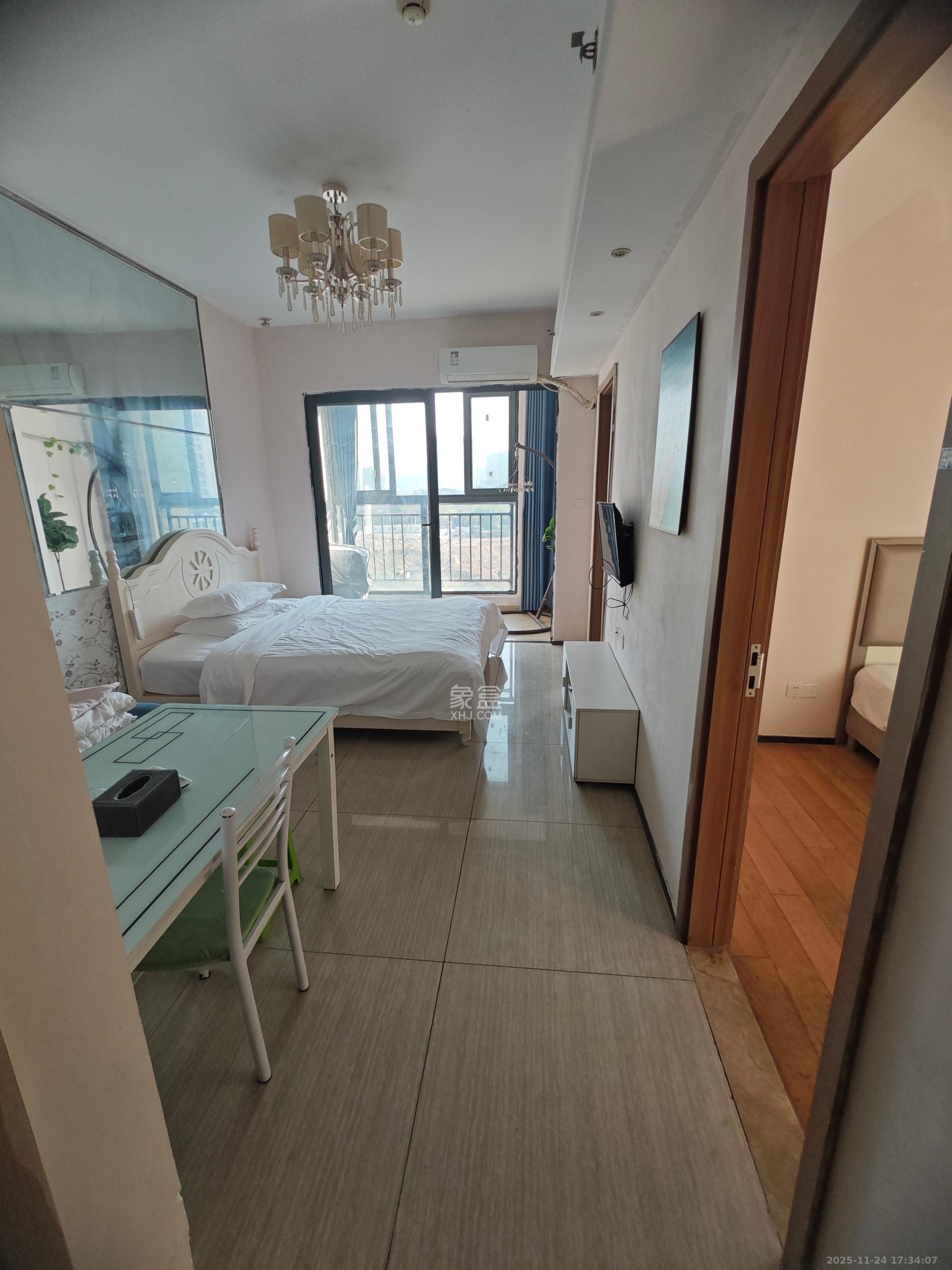 恒大国际广场 1室1厅1卫 1300.0元/月 恒大国际广场 1室1厅1卫 1300.0元/月室内图