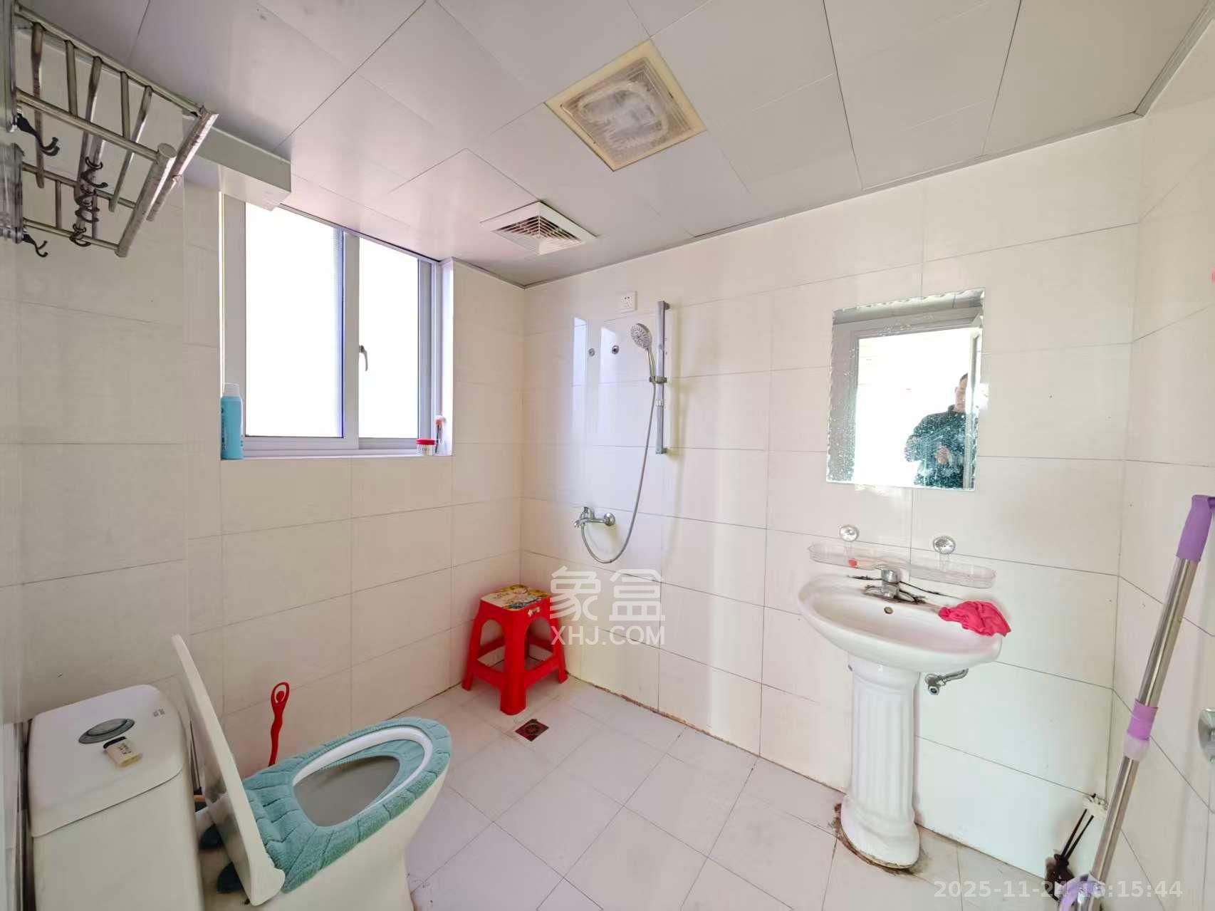 三重星都心  3室2厅1卫    2500.0元/月室内图