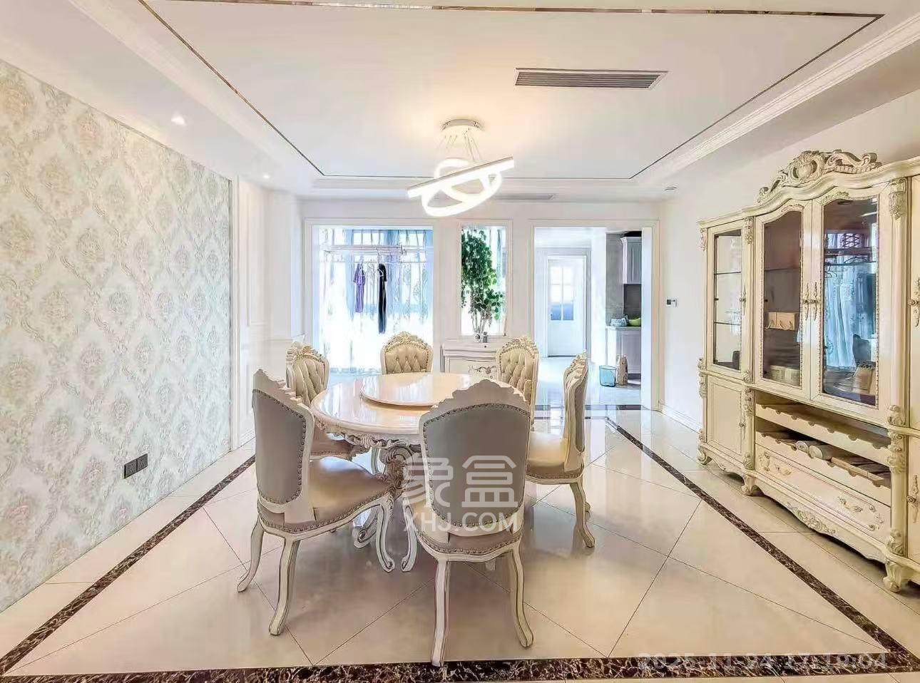 中建江山壹号 4室2厅3卫 16800.0元/月 中建江山壹号 4室2厅3卫 16800.0元/月室内图