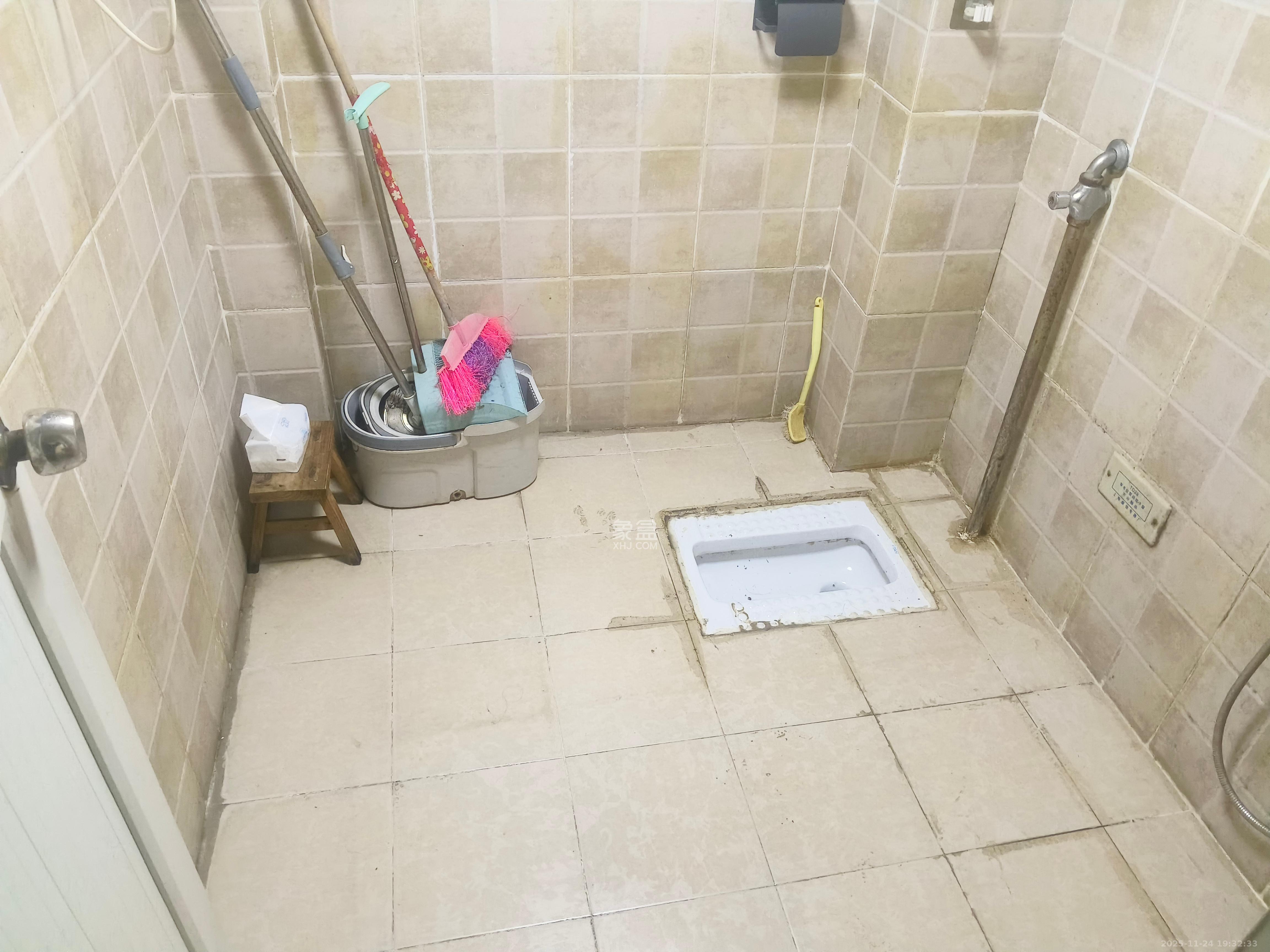 城市森林 3室1厅1卫 3000.0元/月 城市森林 3室1厅1卫 3000.0元/月室内图