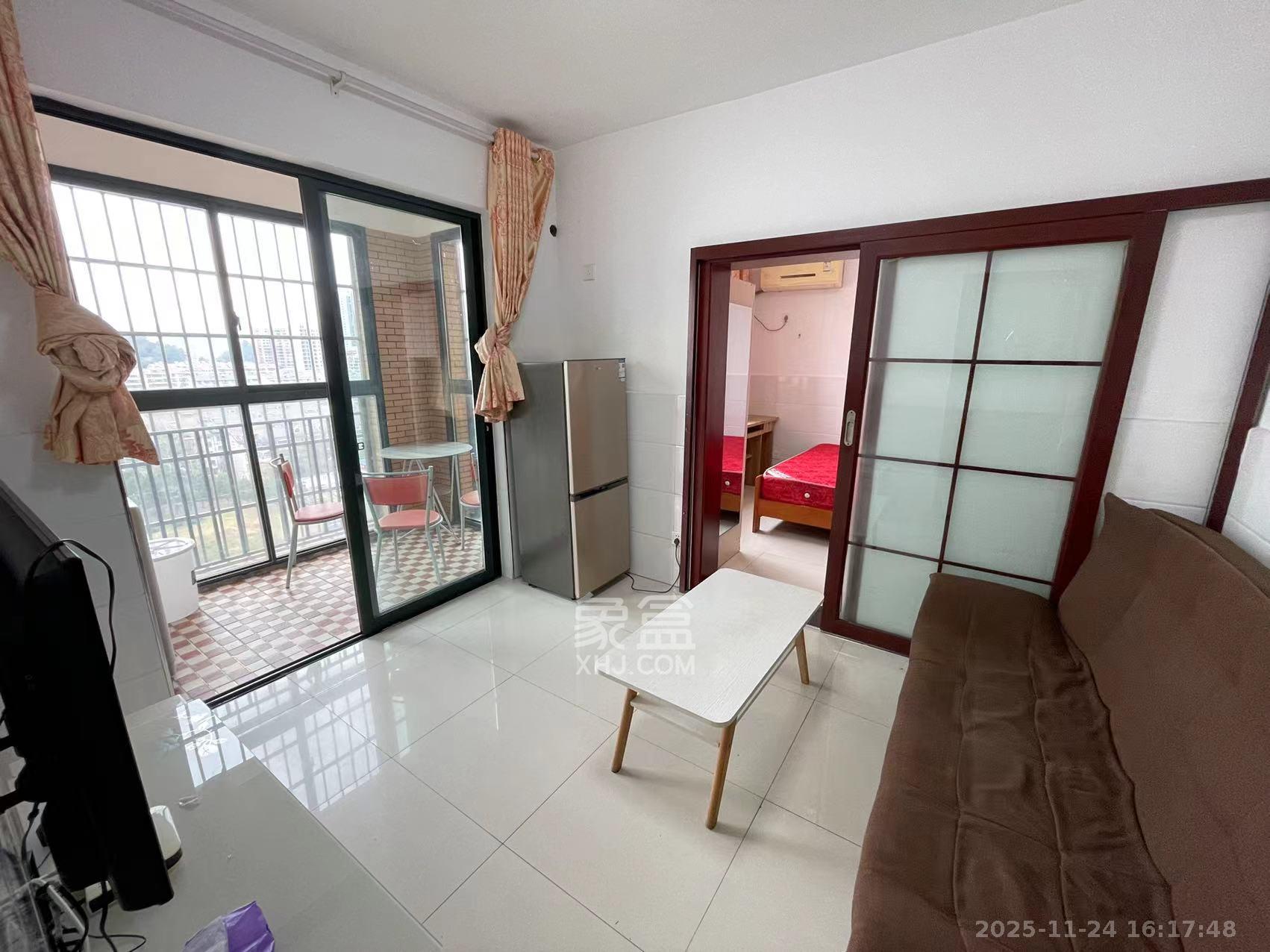 诚兴园  1室1厅1卫    1280.0元/月室内图