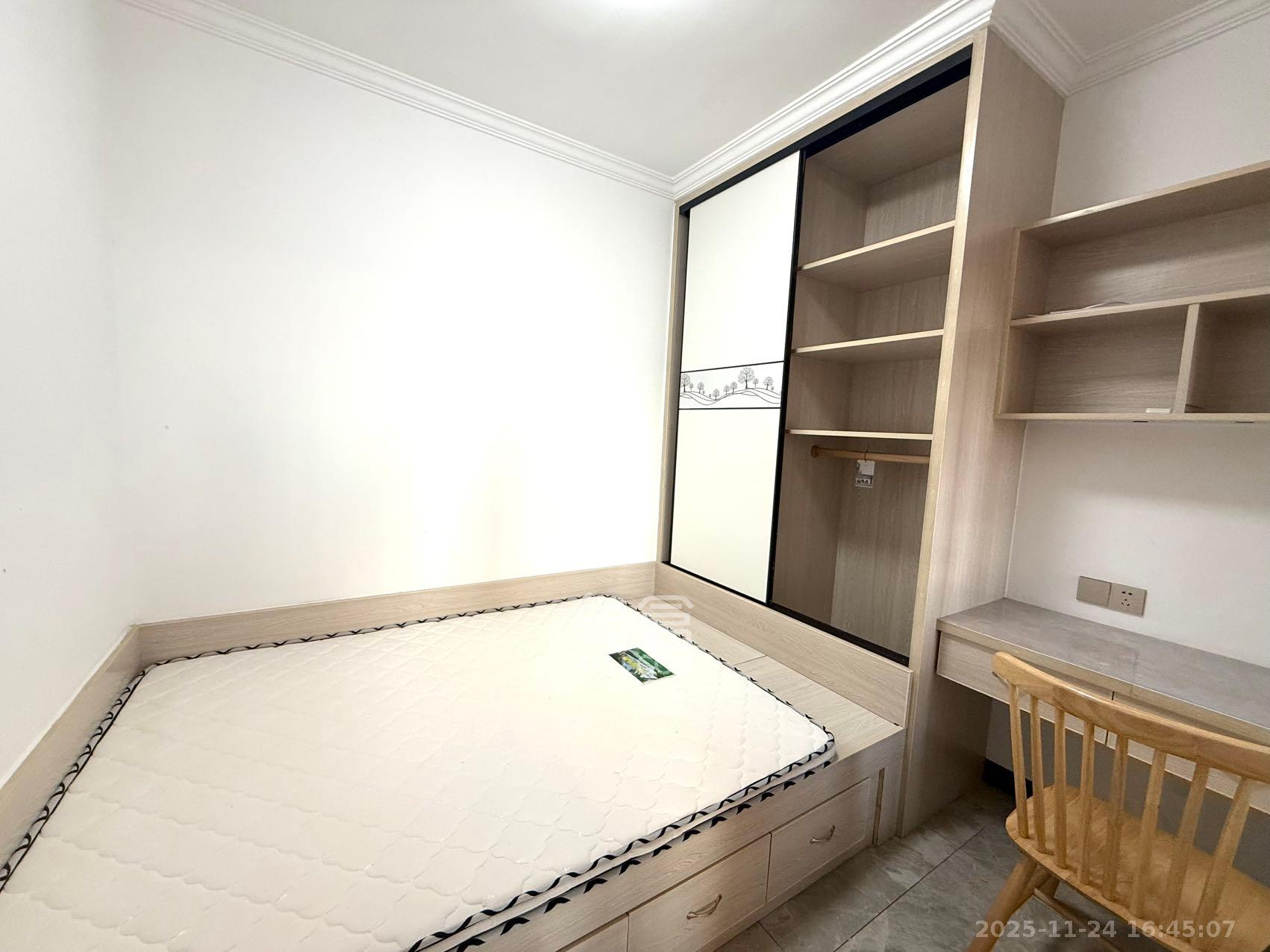 兴和佳苑安置小区 2室1厅1卫 1800.0元/月 兴和佳苑安置小区 2室1厅1卫 1800.0元/月室内图