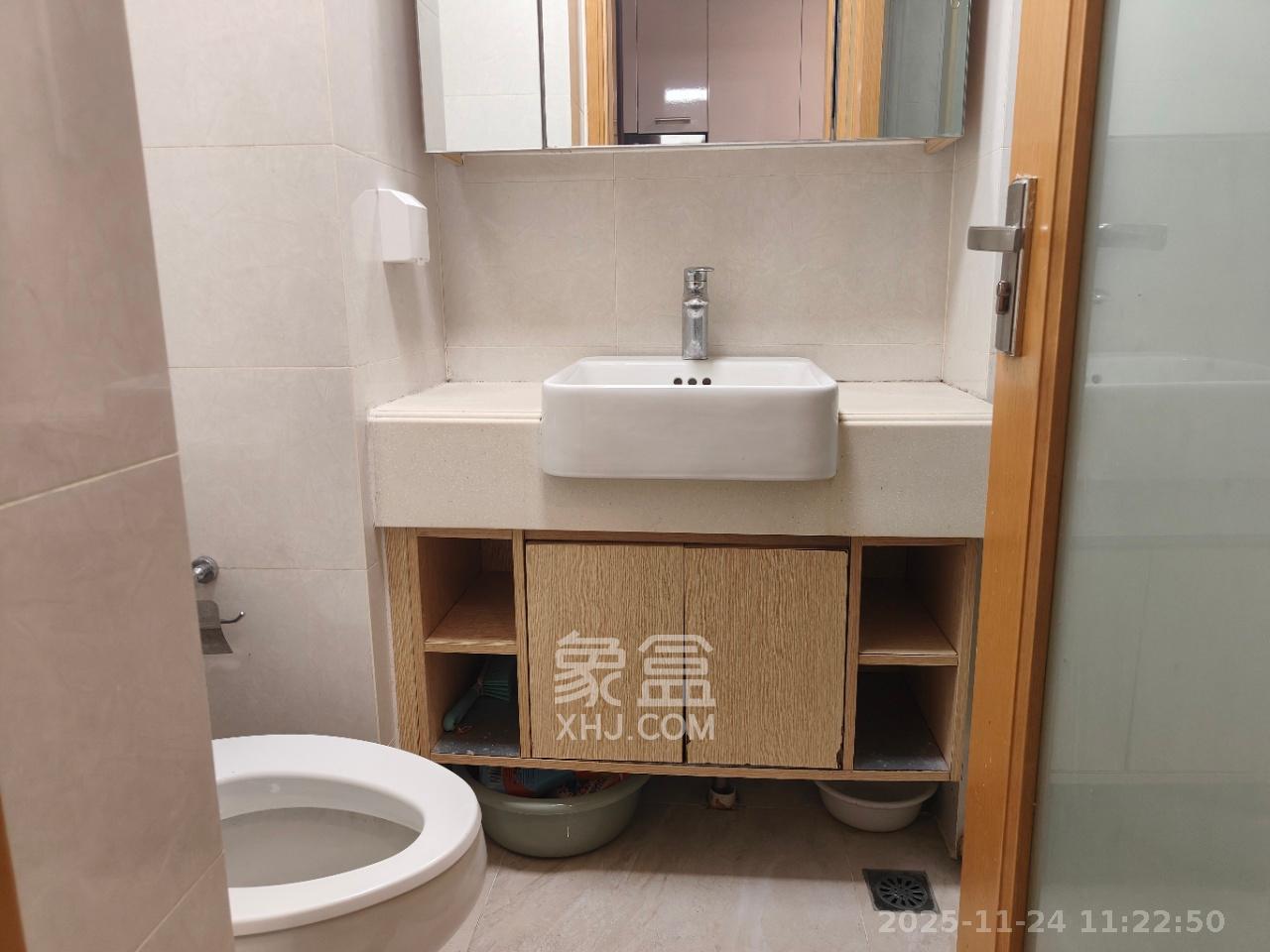 中海国际二期  1室1厅1卫    1100.0元/月室内图