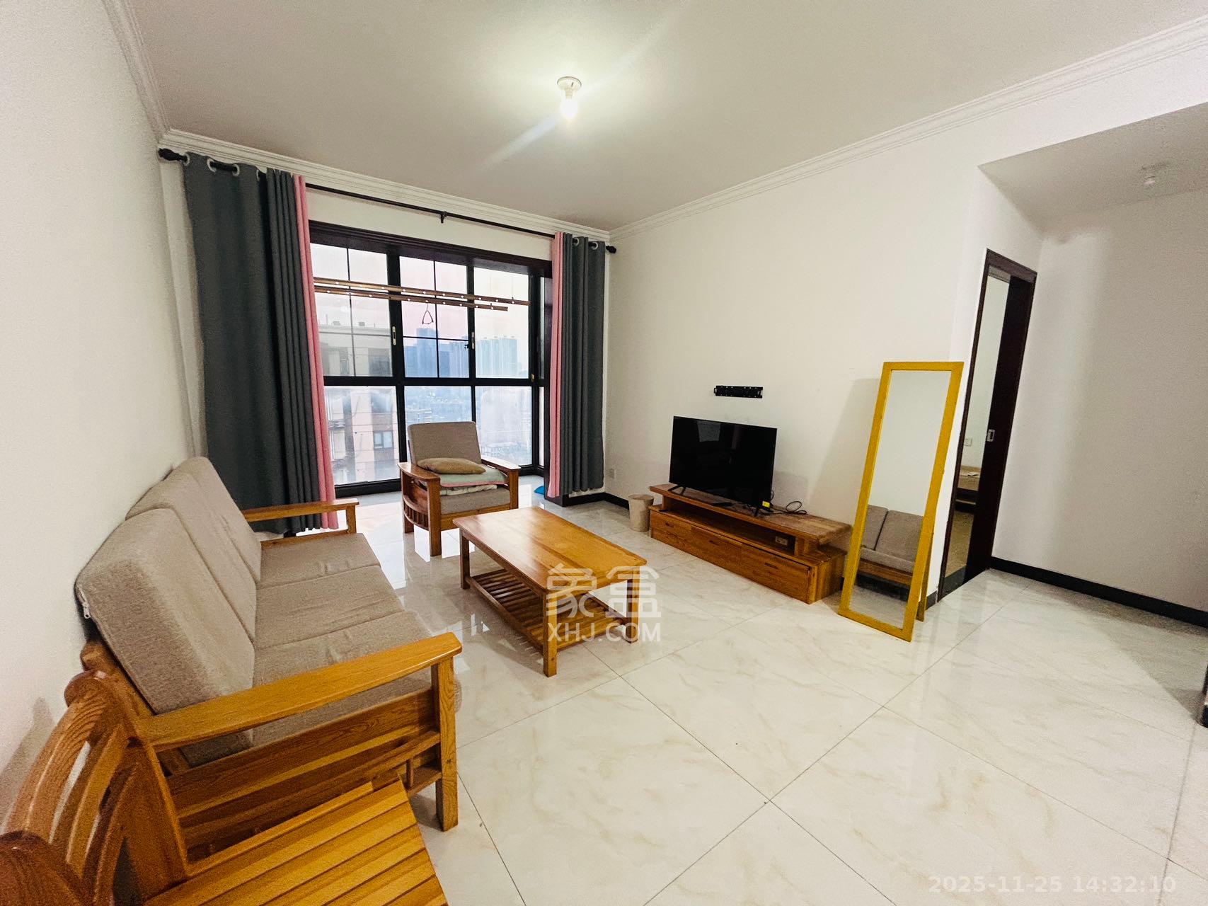 福泽园 2室2厅1卫 2100.0元/月 福泽园 2室2厅1卫 2100.0元/月室内图