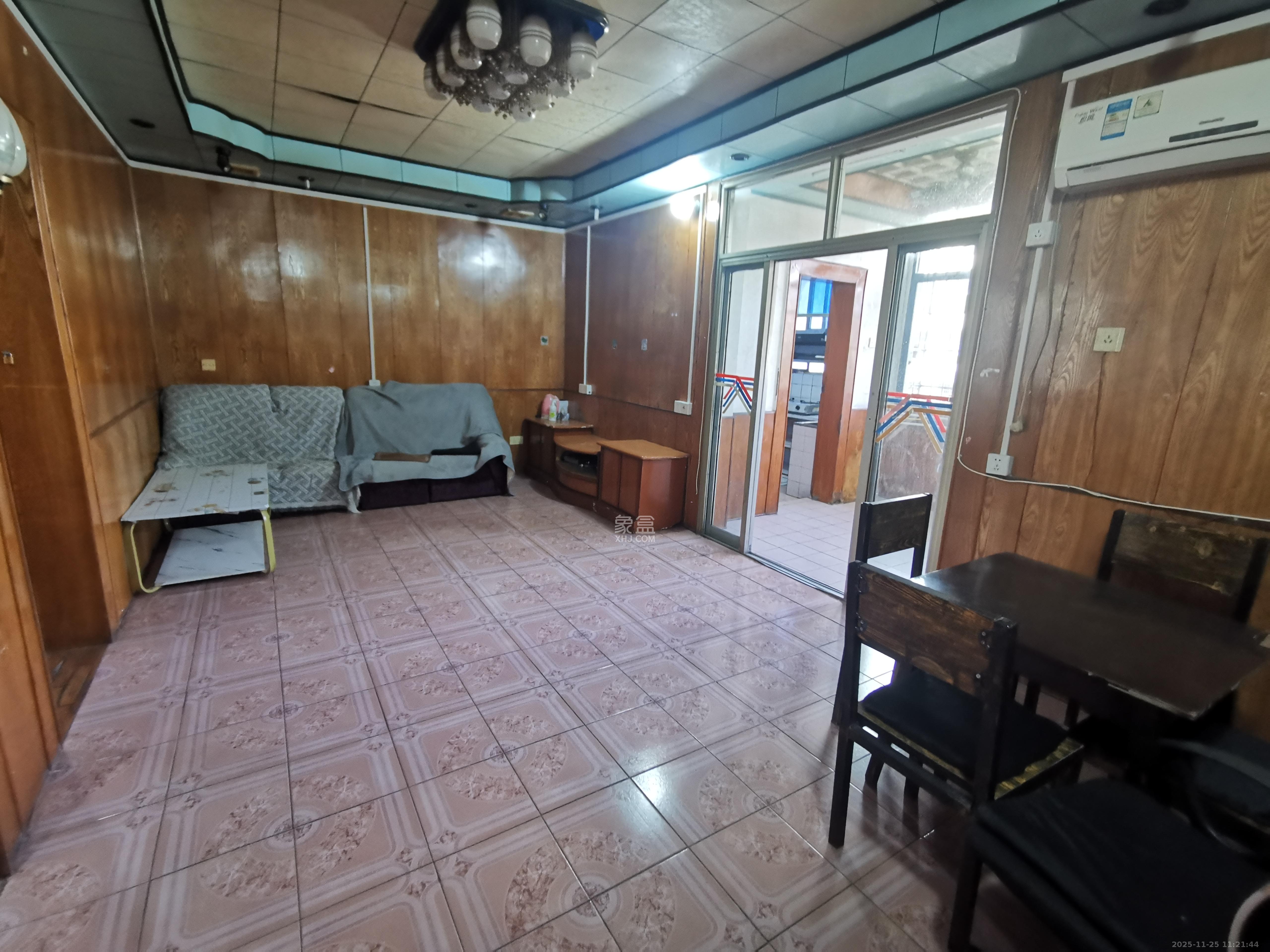 浏正街、东庆街散盘  2室1厅1卫    1700.0元/月