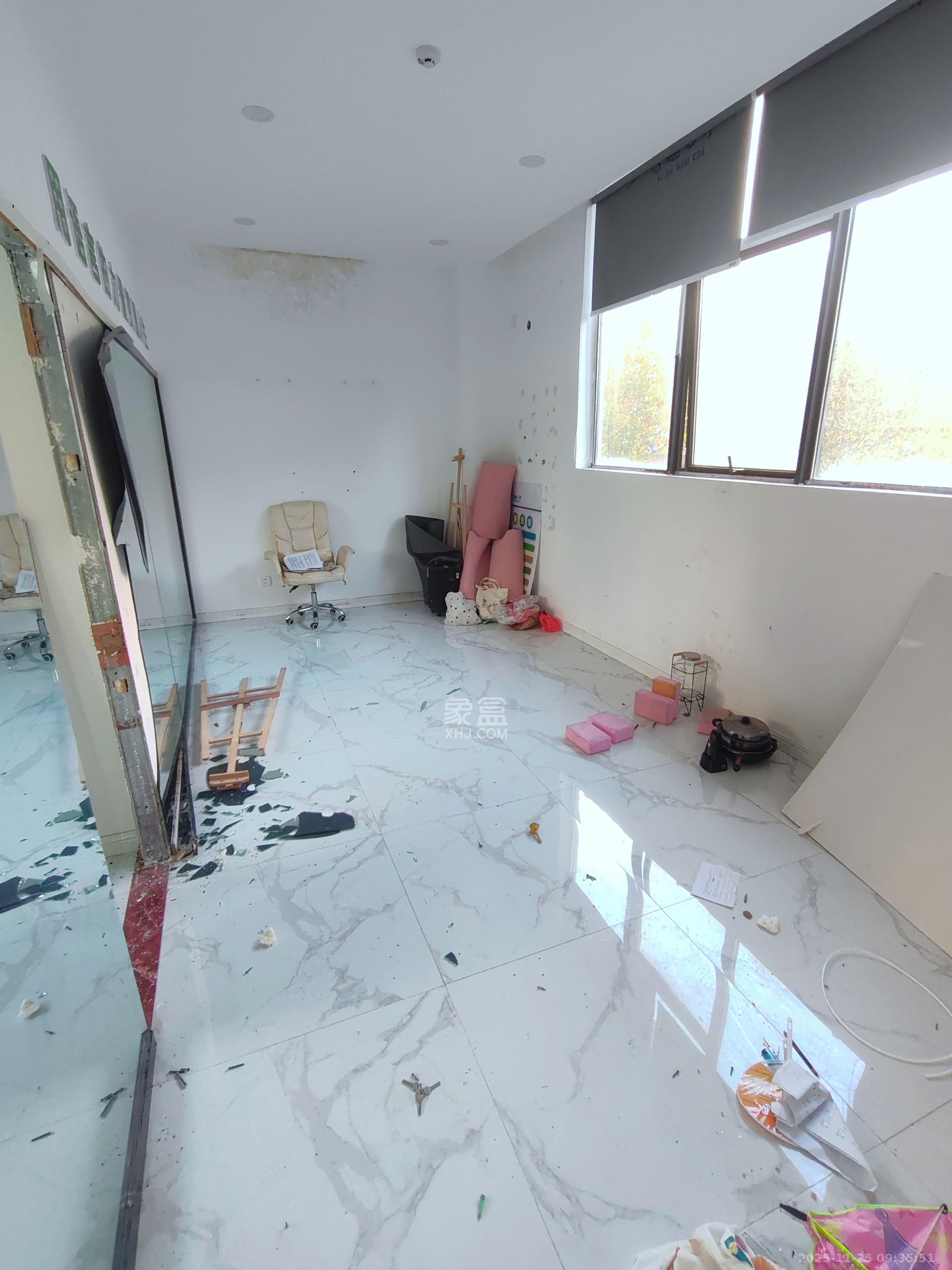 和泓梅溪四季   148.0㎡      9000.0元/月室内图