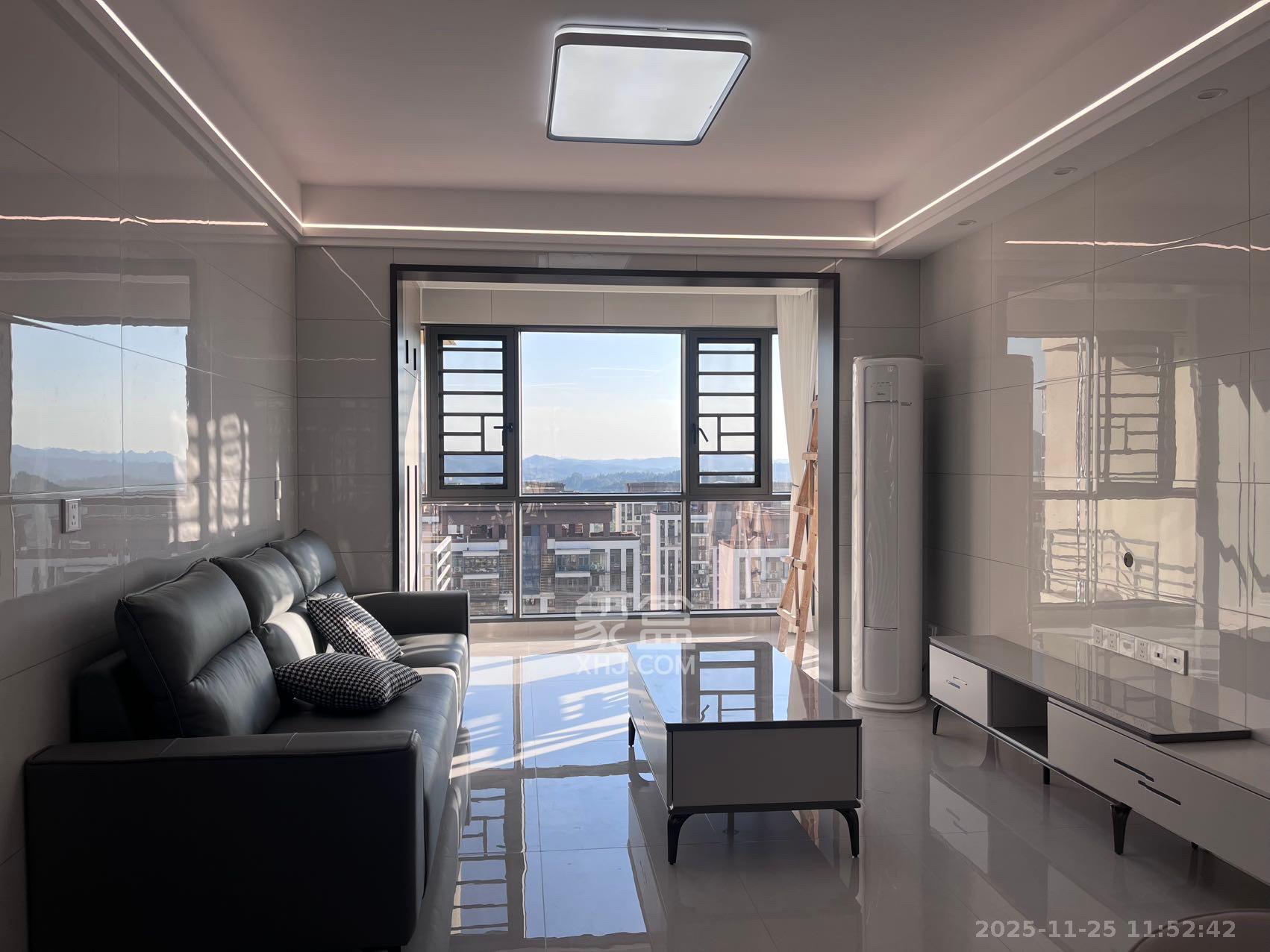 桥头家园二期（桥头家苑二期）  3室2厅1卫    2100.0元/月