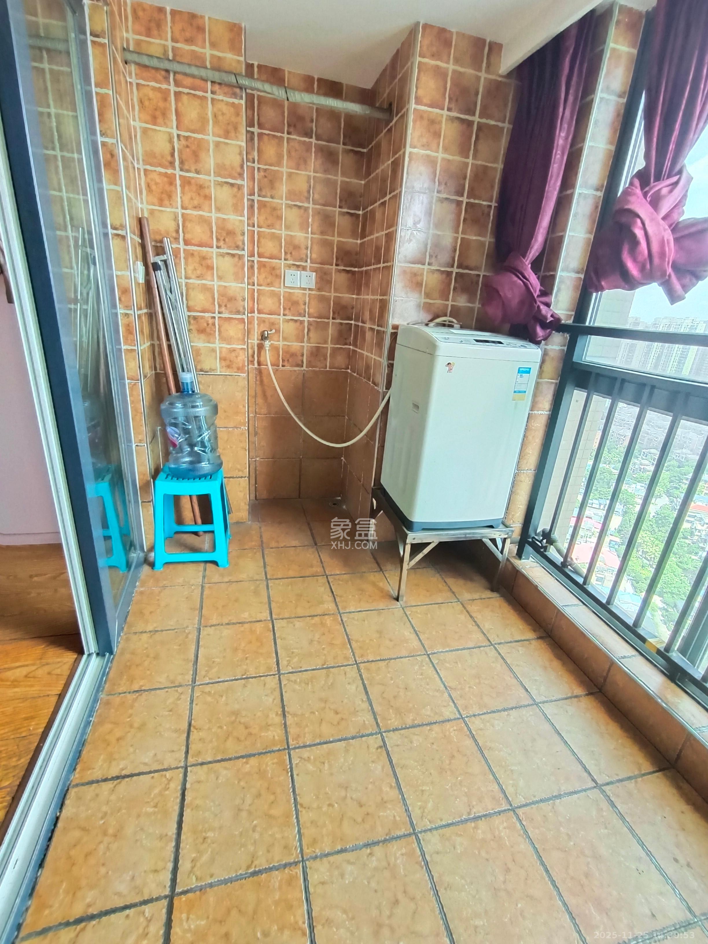 山水湾 1室1厅1卫 1200.0元/月 山水湾 1室1厅1卫 1200.0元/月室内图