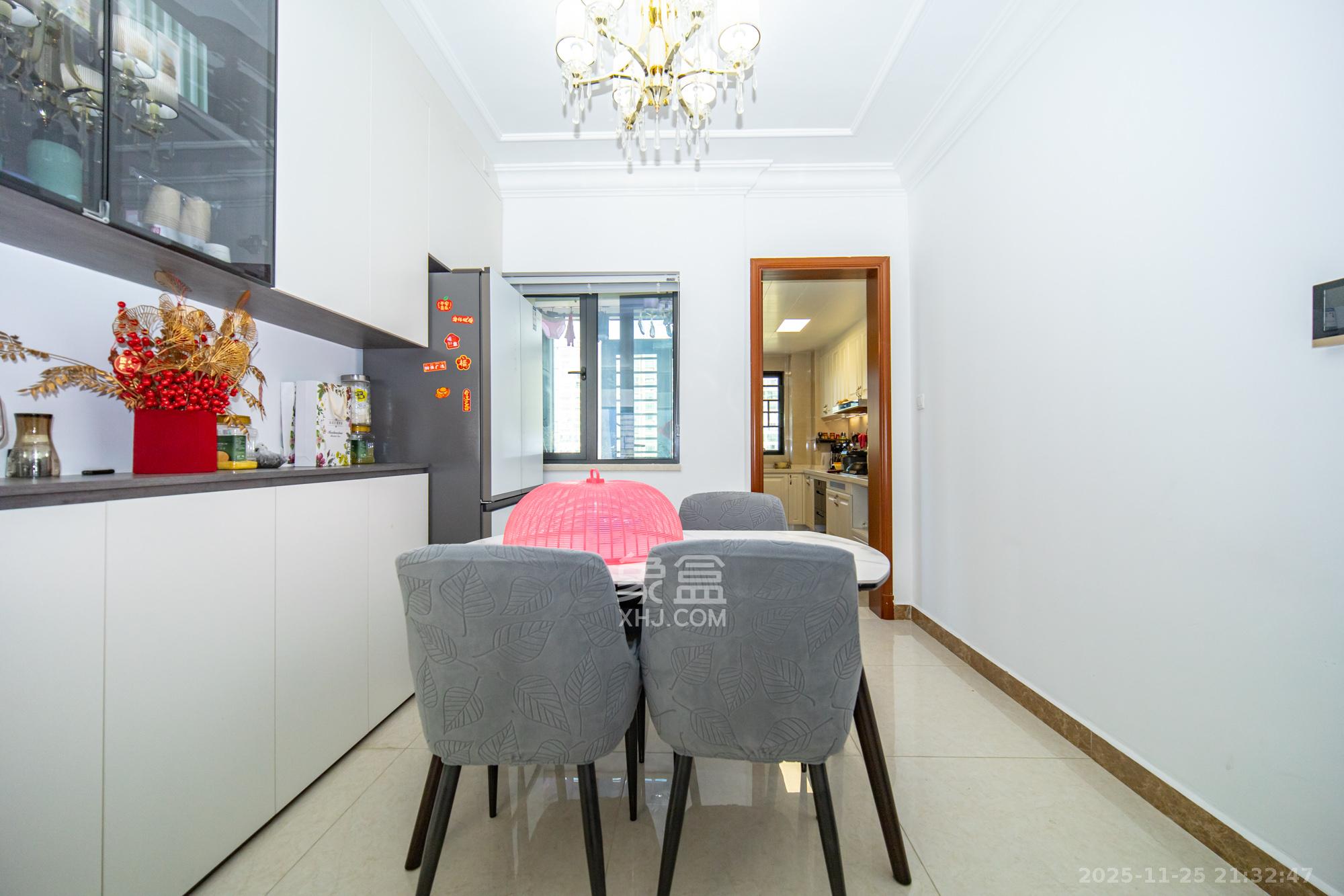 恒大雅苑 3室2厅2卫 160.0万 恒大雅苑 3室2厅2卫 160.0万其他