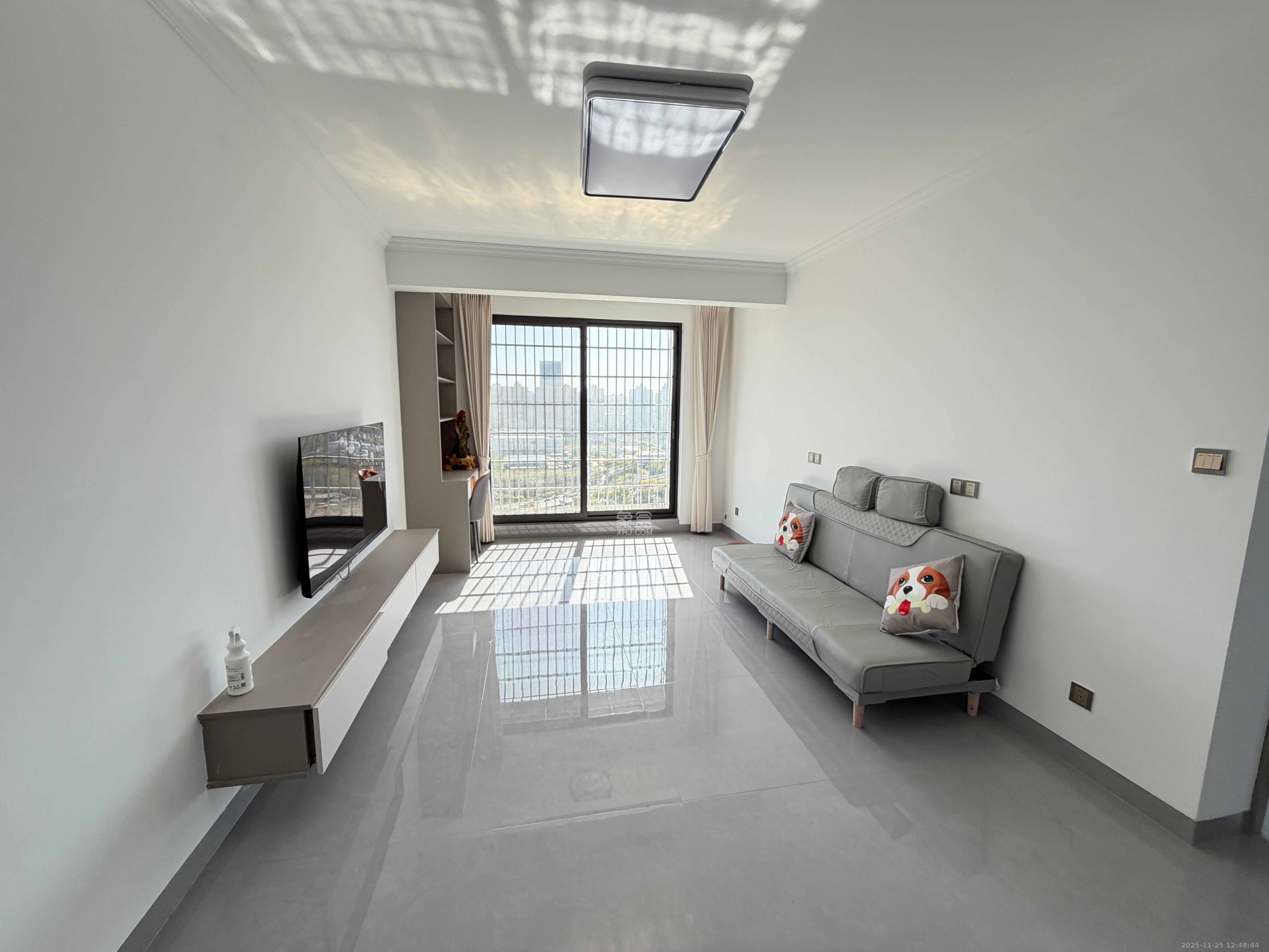 谷山景苑  2室2厅1卫    1700.0元/月