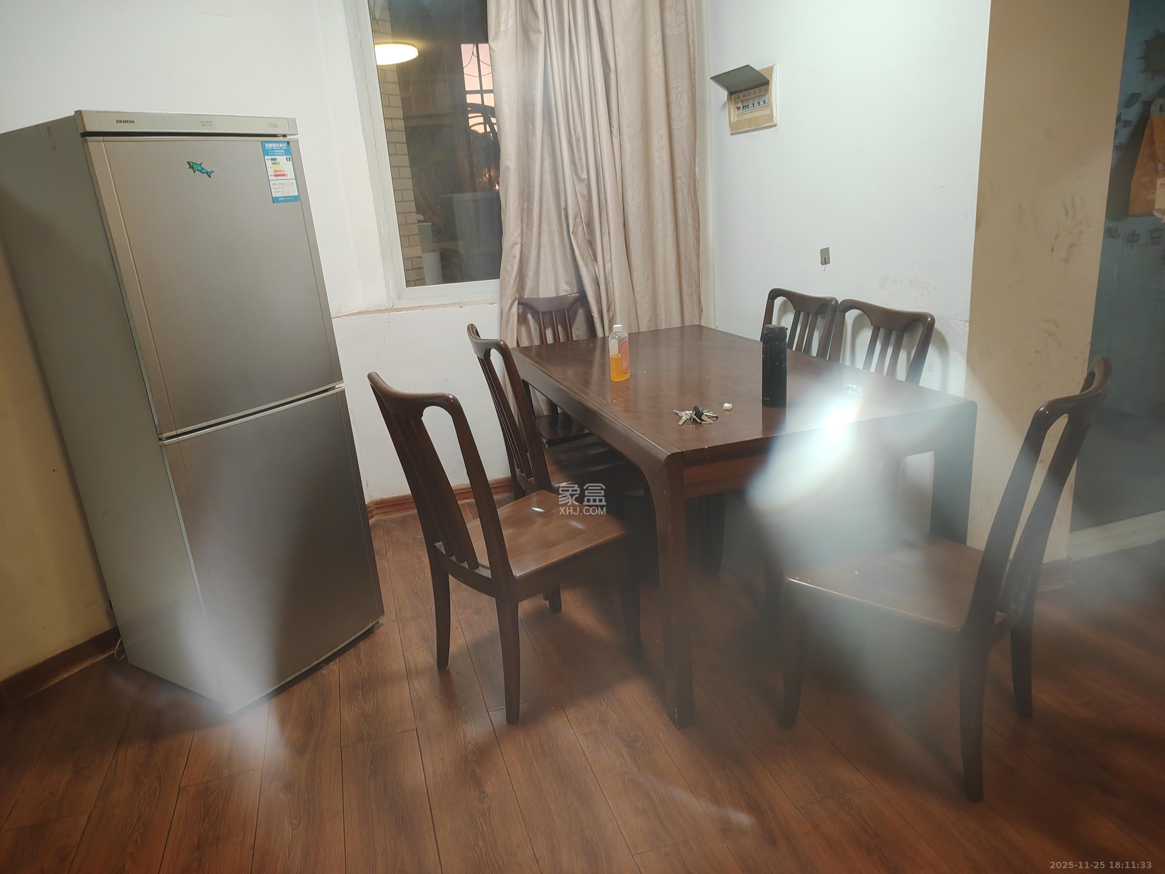 谷山庭院二期 2室2厅1卫 1700.0元/月 谷山庭院二期 2室2厅1卫 1700.0元/月室内图