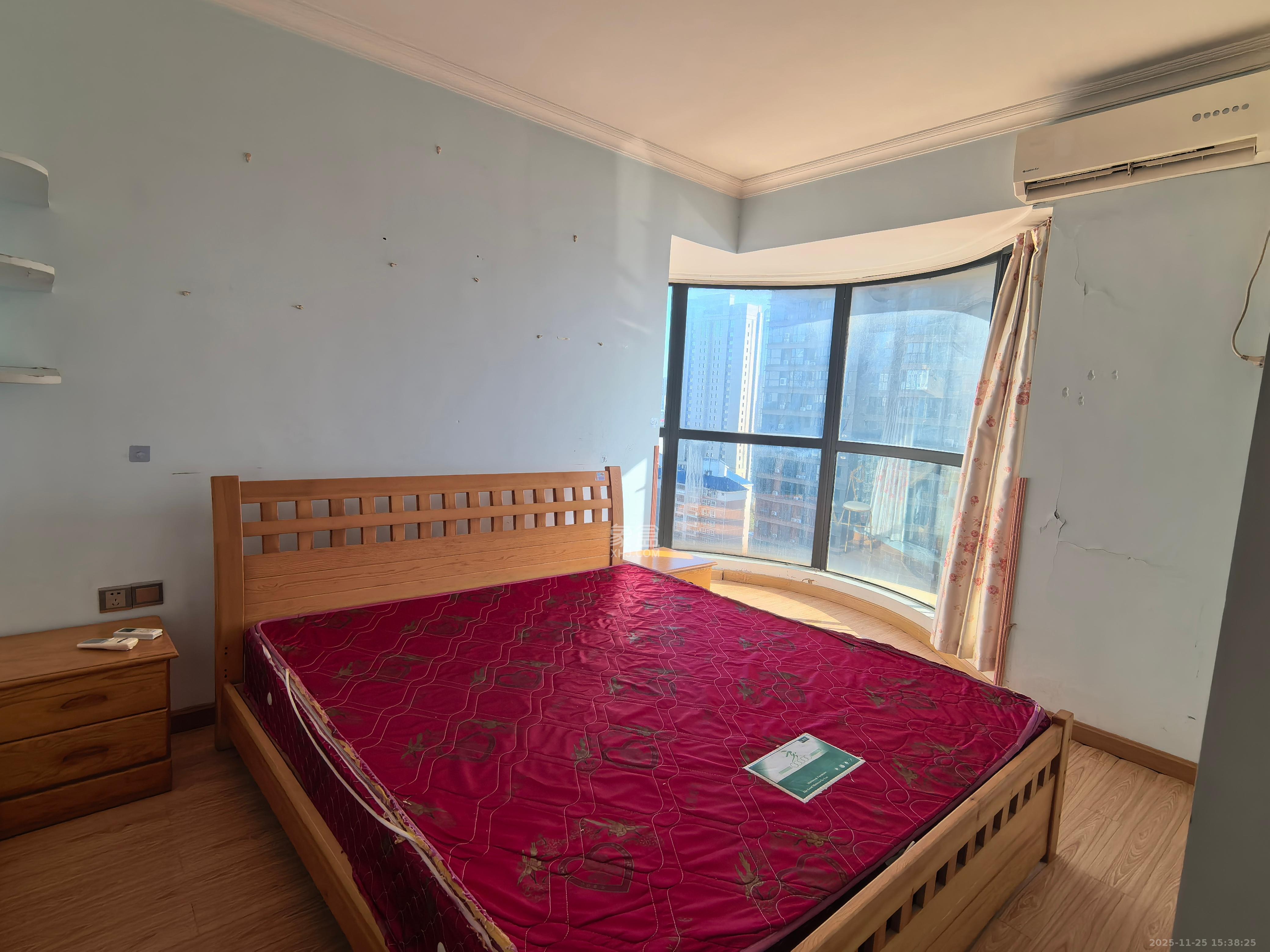 永祺西京 2室2厅1卫 2300.0元/月 永祺西京 2室2厅1卫 2300.0元/月室内图