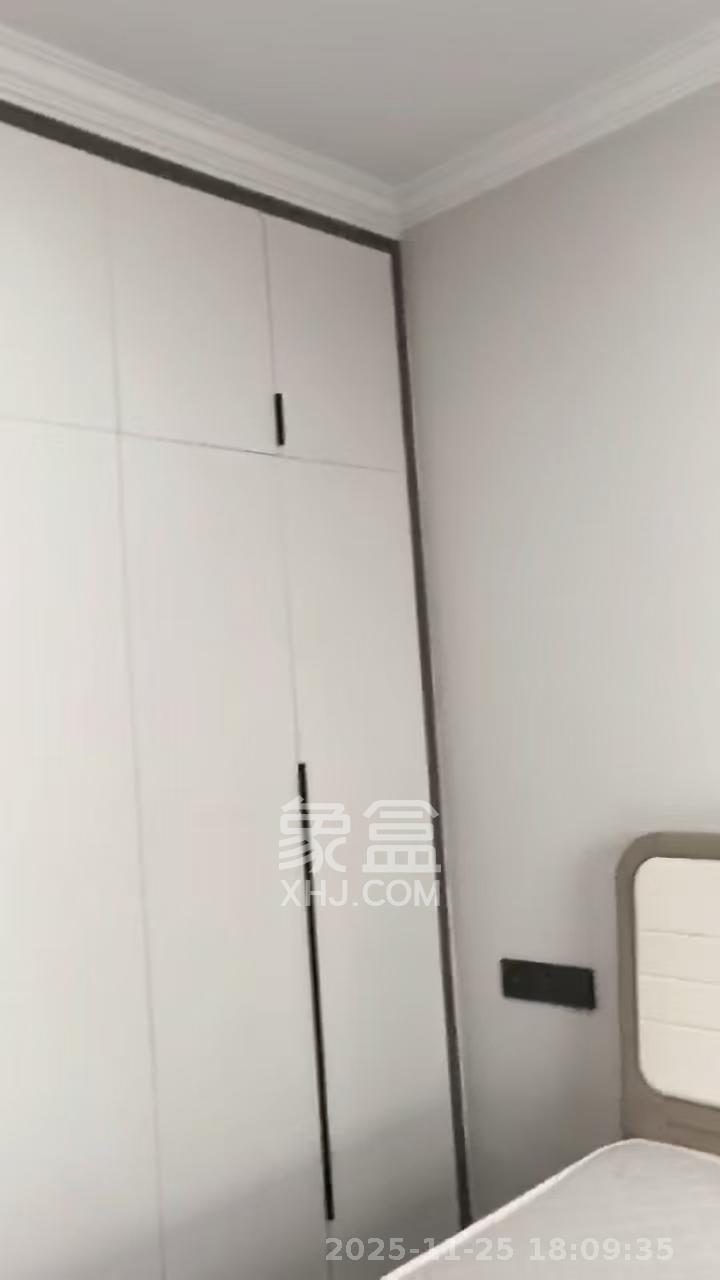 惟泽园  3室2厅2卫    3100.0元/月