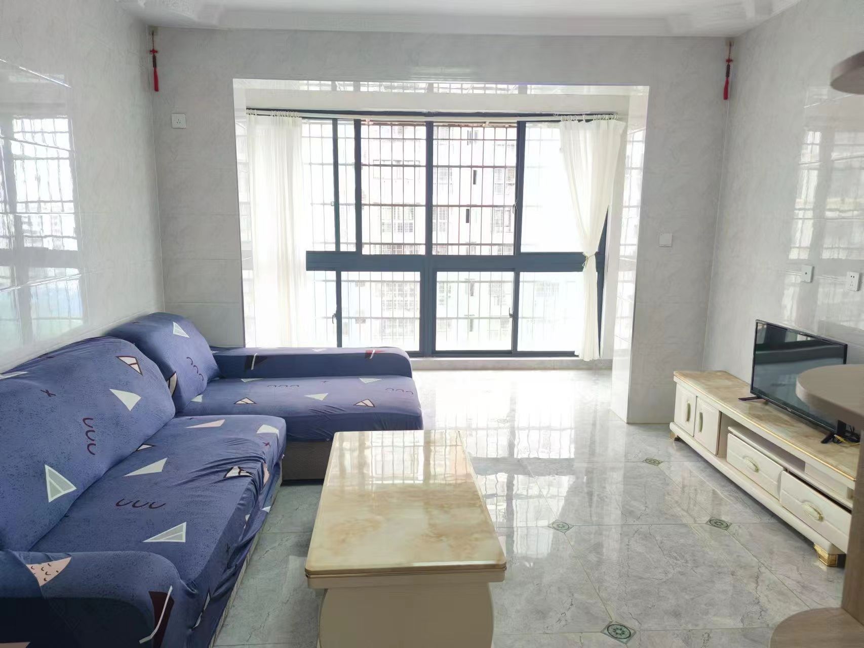 山海苑  3室2厅1卫    2700.0元/月室内图