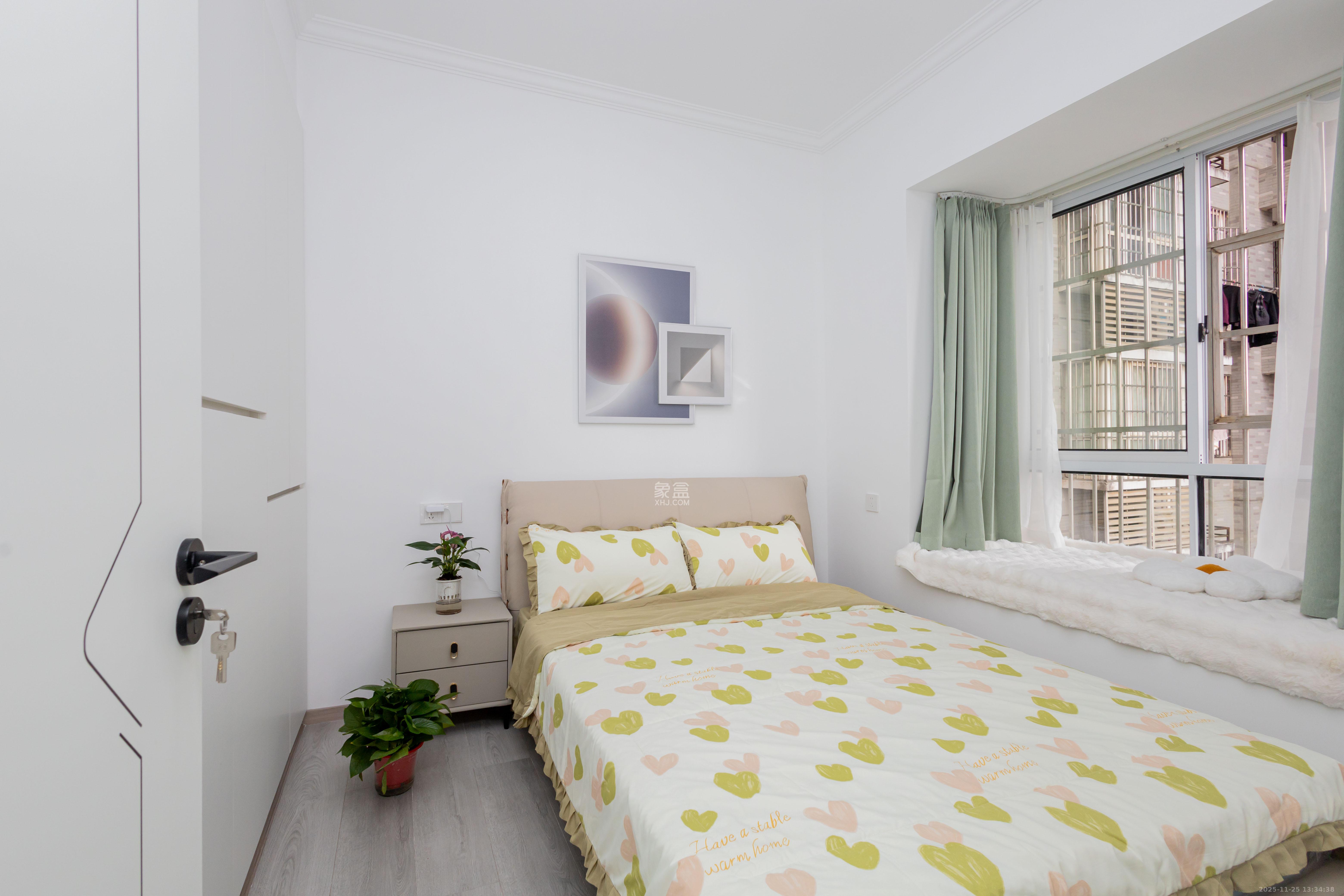 未来蜂巢  3室1厅1卫    49.8万卧室