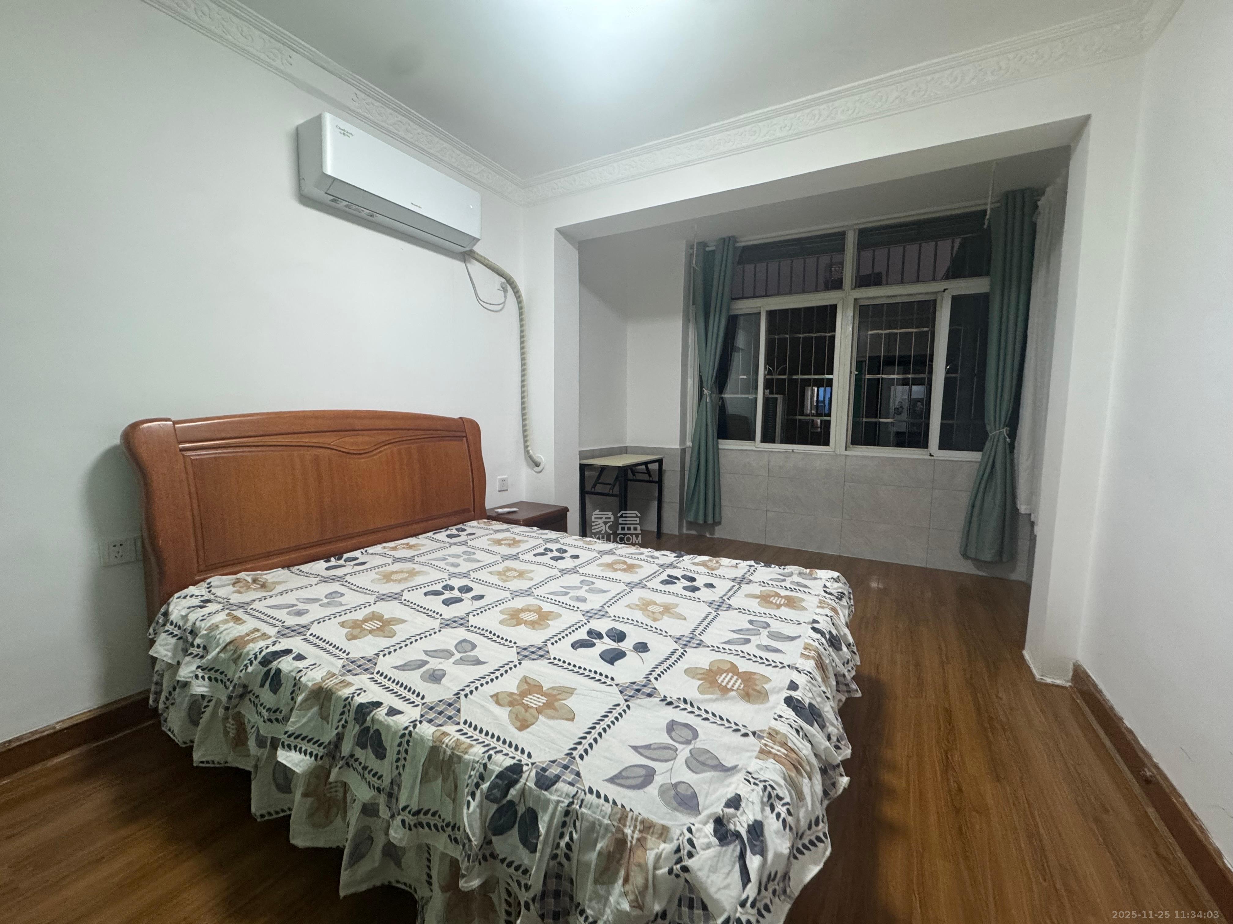 崇文里、崇圣里散盘 2室1厅1卫 1700.0元/月 崇文里、崇圣里散盘 2室1厅1卫 1700.0元/月室内图