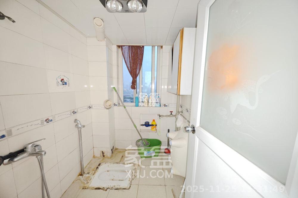 佳润新城(佳润新都) 3室2厅2卫 2500.0元/月 佳润新城(佳润新都) 3室2厅2卫 2500.0元/月室内图