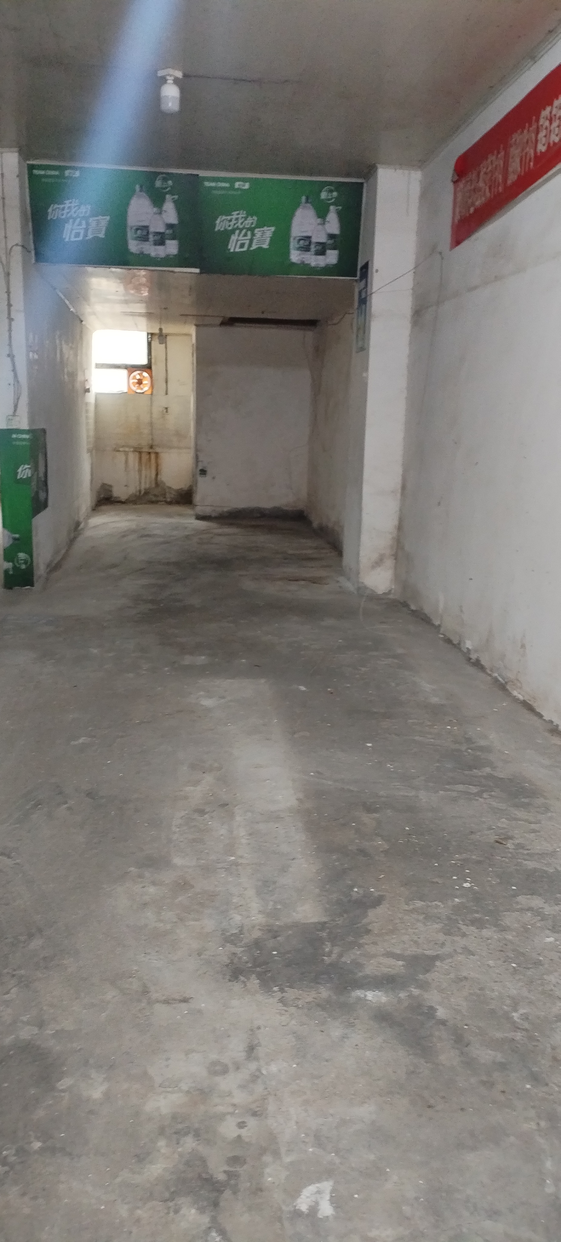 华联小区  1室1厅0卫    32.8万