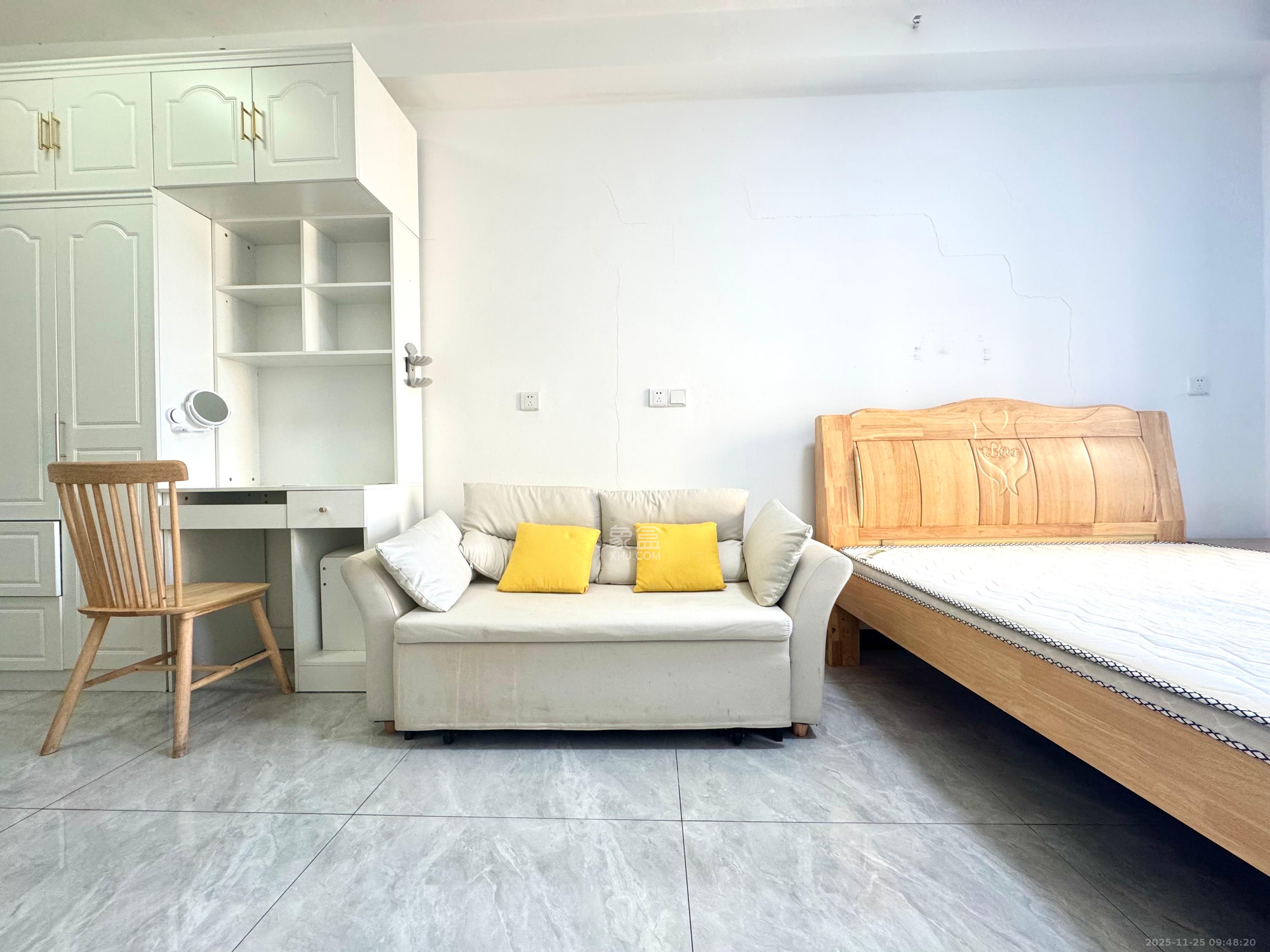 保利香槟国际 1室0厅0卫 1200.0元/月 保利香槟国际 1室0厅0卫 1200.0元/月室内图