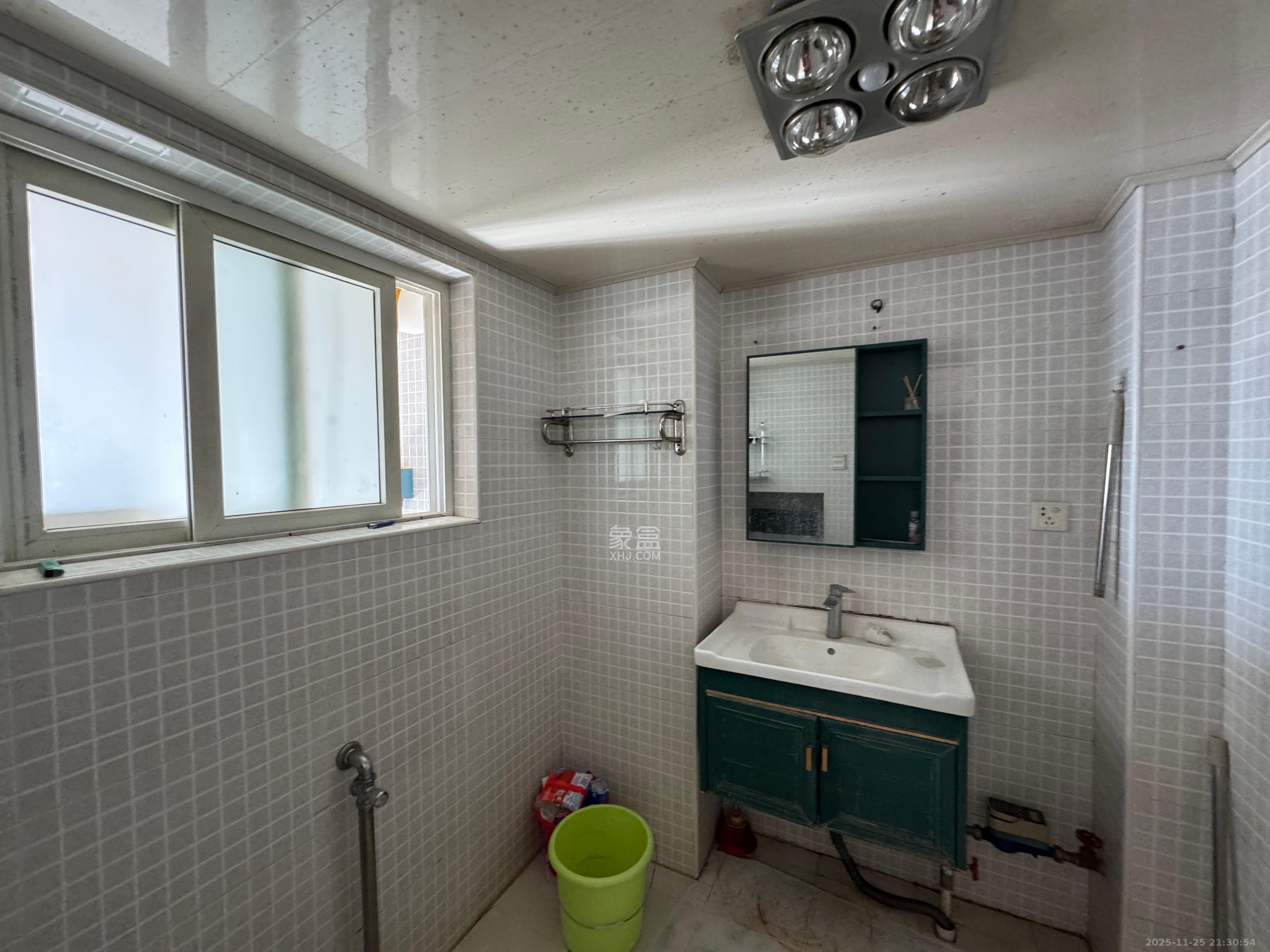 香颂国际 1室1厅1卫 1200.0元/月 香颂国际 1室1厅1卫 1200.0元/月室内图