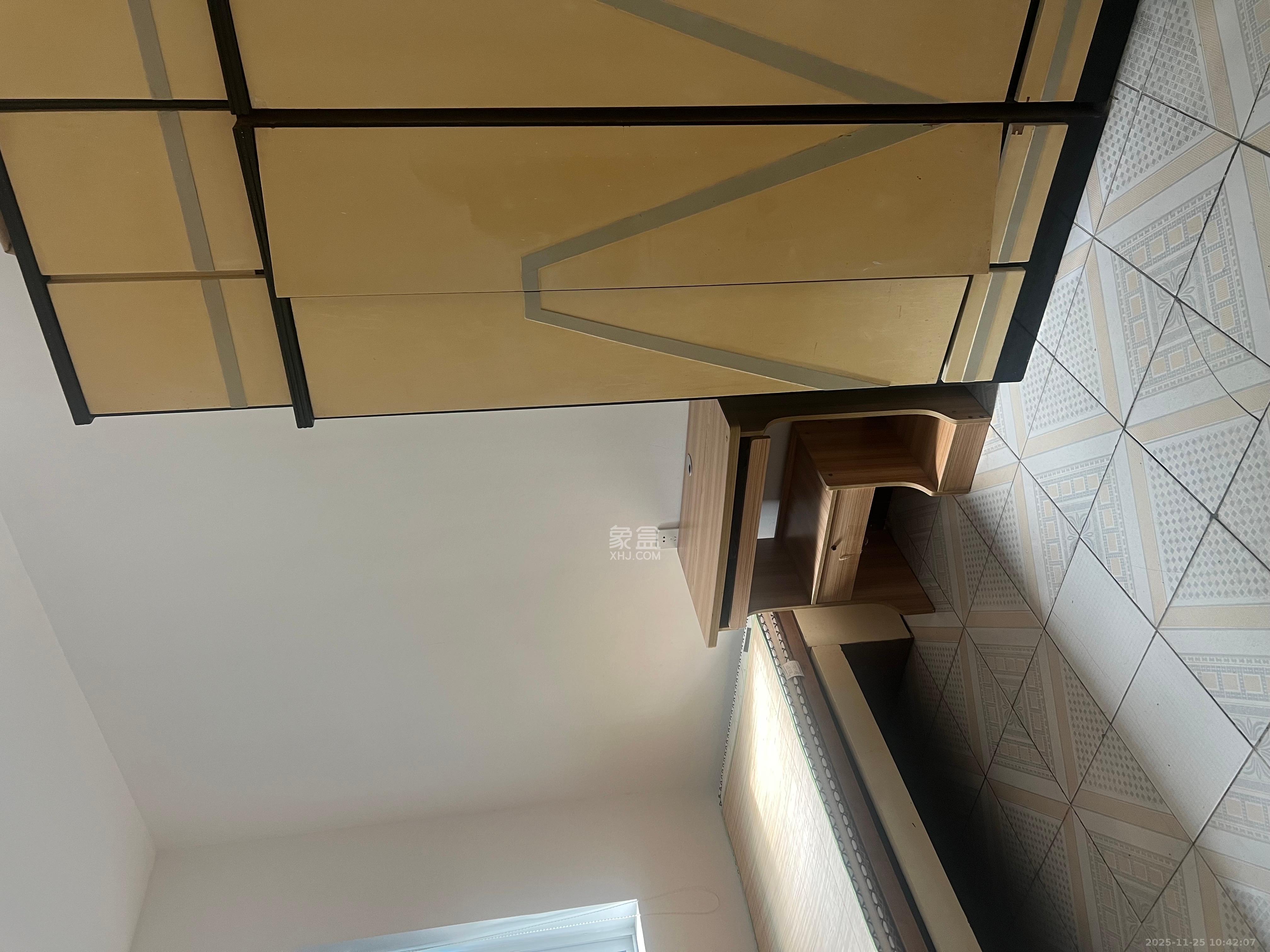 茶园坡社区(原王家冲社区) 2室1厅1卫 1400.0元/月 茶园坡社区(原王家冲社区) 2室1厅1卫 1400.0元/月室内图