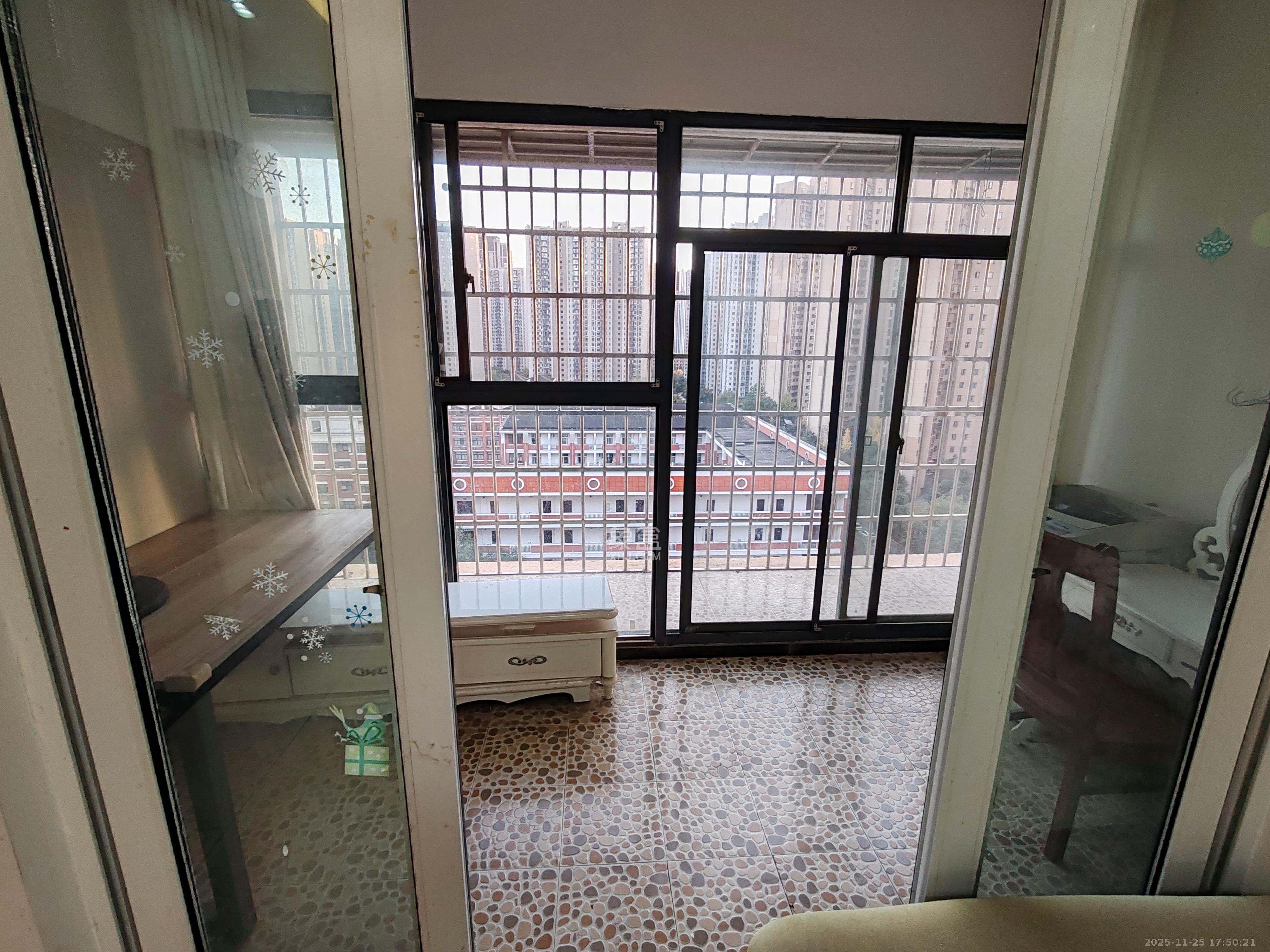 家和苑(原梅溪湖保障性住房一期) 2室1厅1卫 2000.0元/月 家和苑(原梅溪湖保障性住房一期) 2室1厅1卫 2000.0元/月室内图