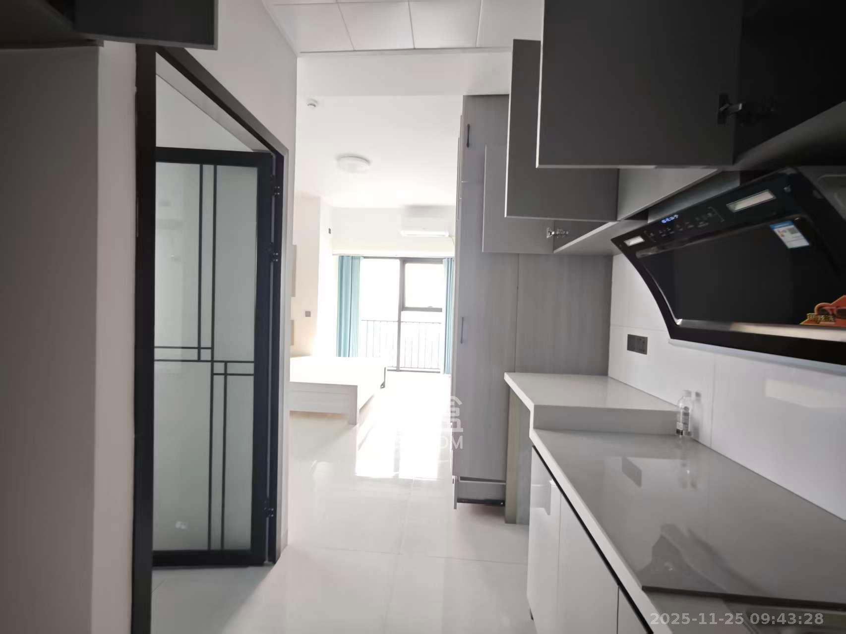 华润置地中心  1室1厅1卫    2300.0元/月室内图