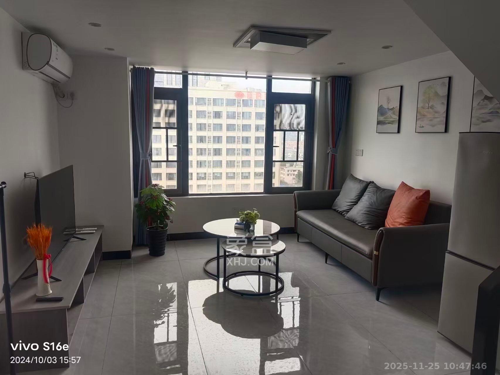 梅溪湖家居建材城 1室1厅1卫 1800.0元/月 梅溪湖家居建材城 1室1厅1卫 1800.0元/月室内图