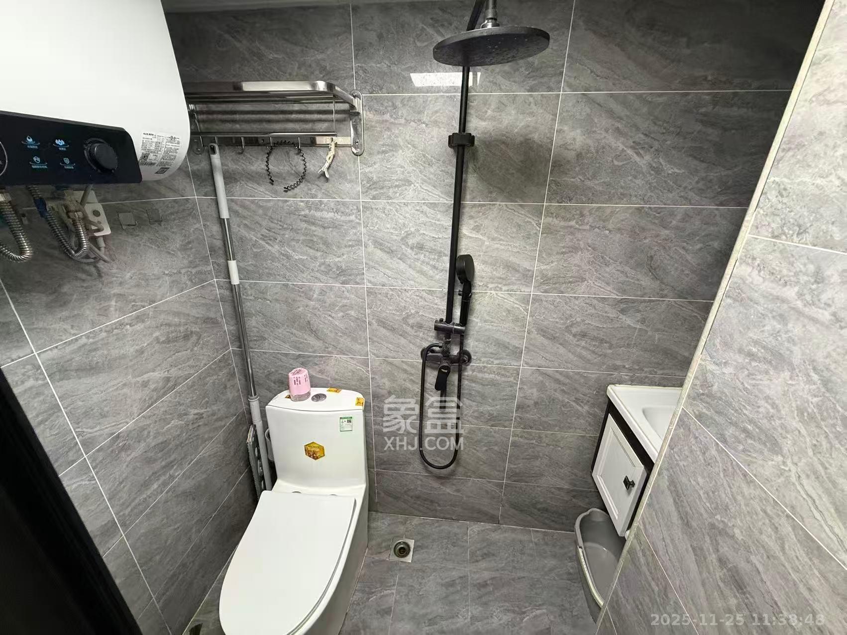 正荣悦玺 1室1厅1卫 1200.0元/月 正荣悦玺 1室1厅1卫 1200.0元/月室内图